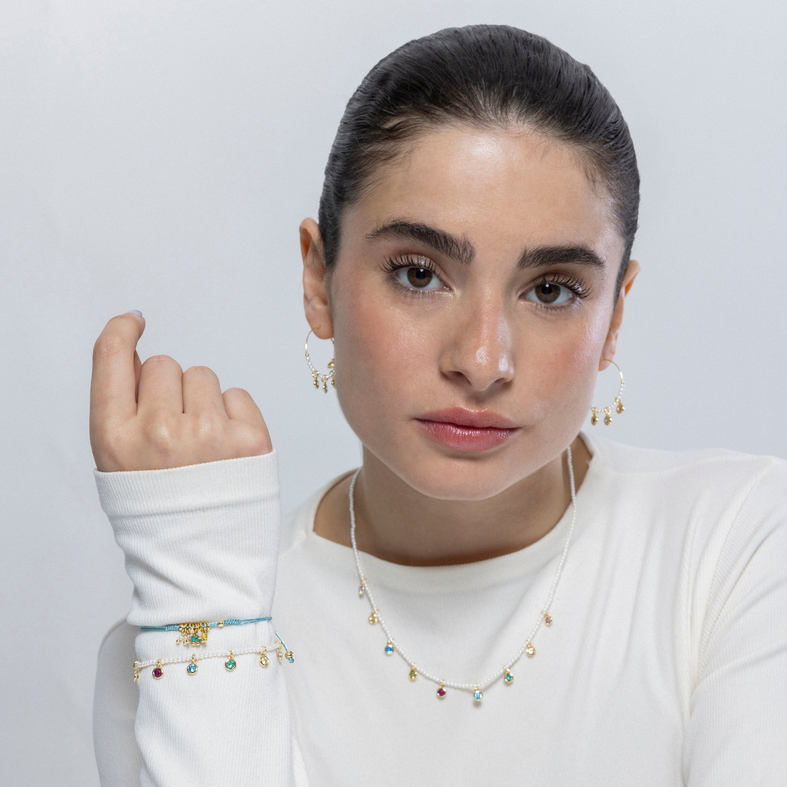 Pulsera de Plata de Ley 925 y Perla Blanca acabada en oro amarillo 18K - Alori