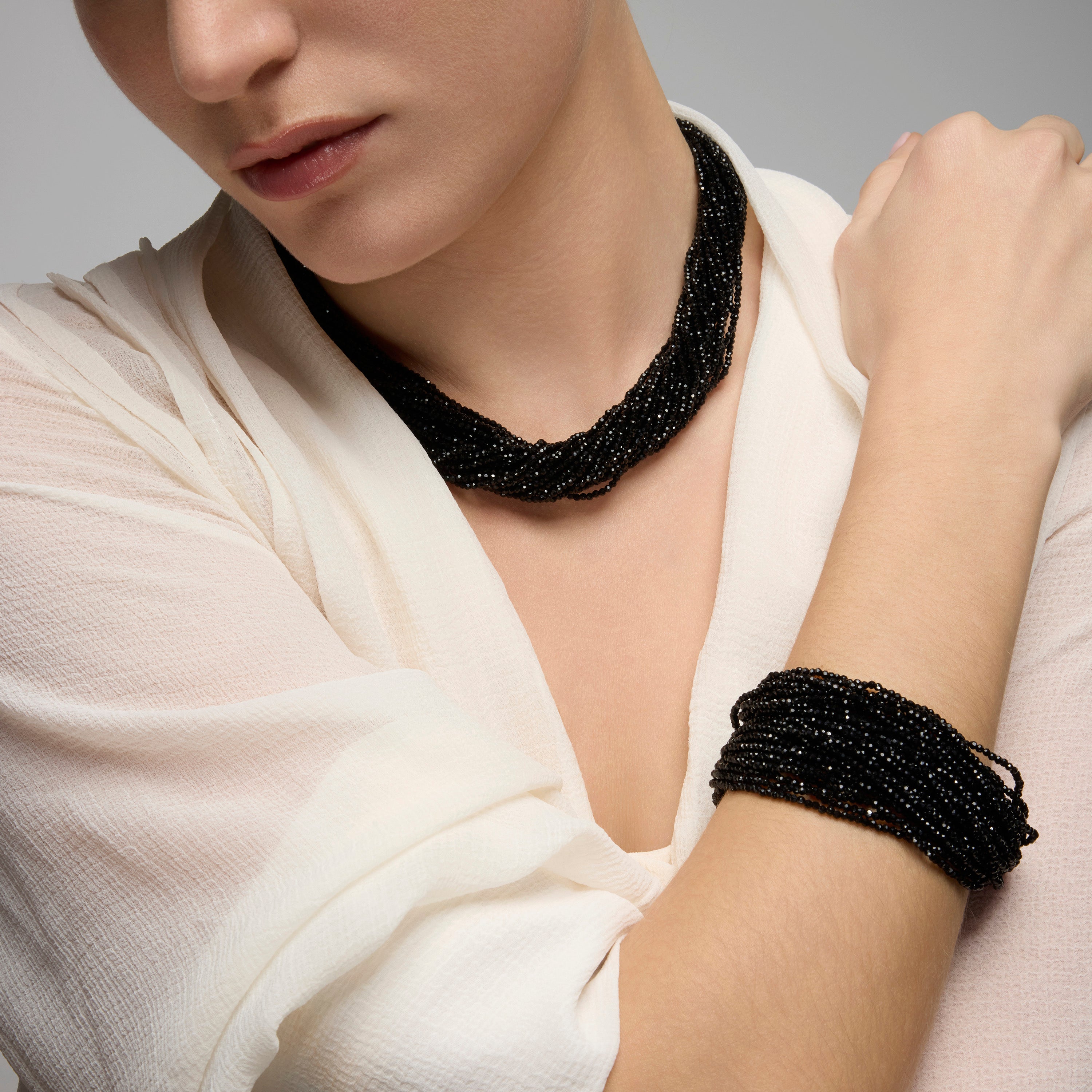 Pulsera de Plata de Ley 925 y Cristal Negro acabado rodio - Kibak