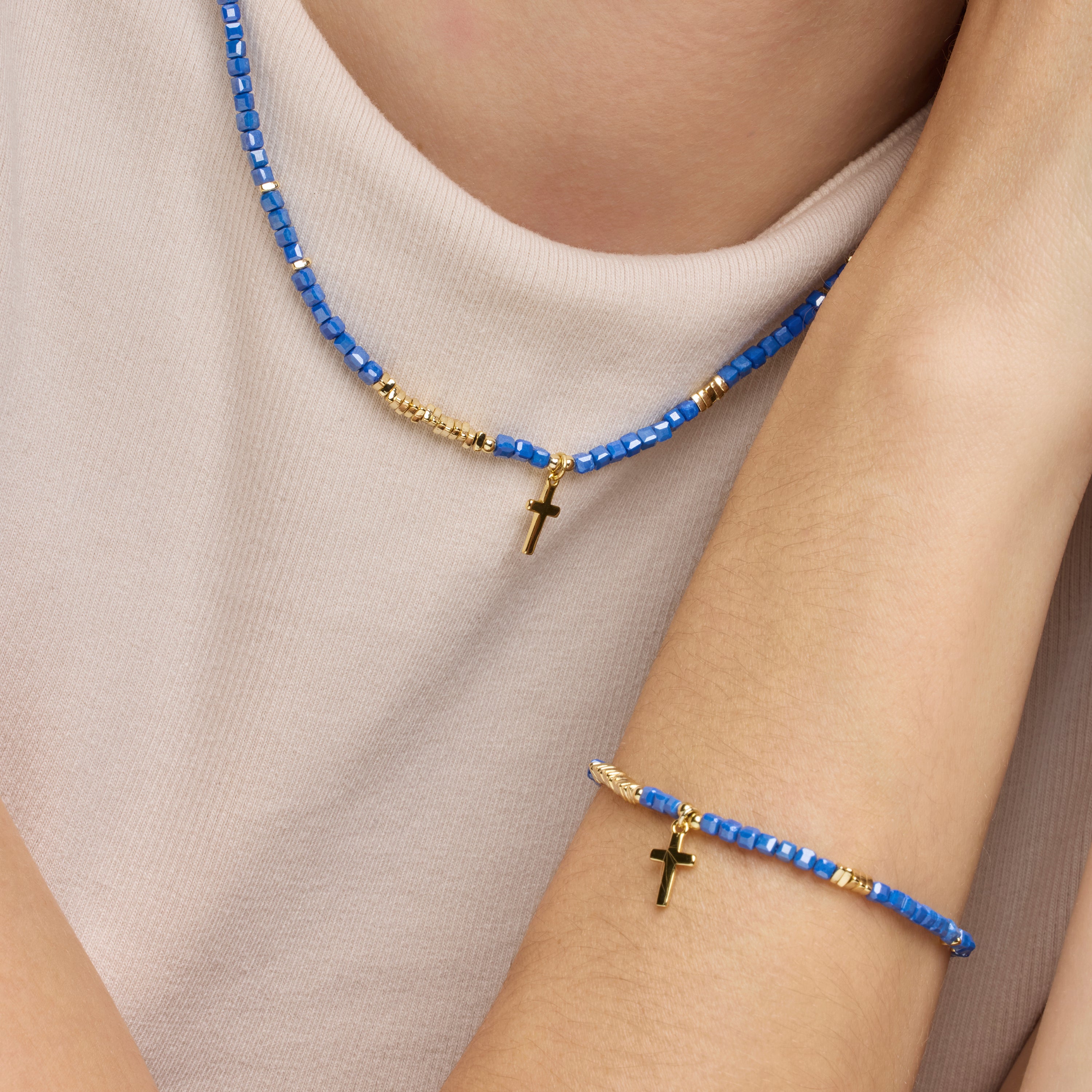 Pulsera de Plata de Ley 925 y Cristal Azul Oscuro acabado oro amarillo de 18k - Iszun