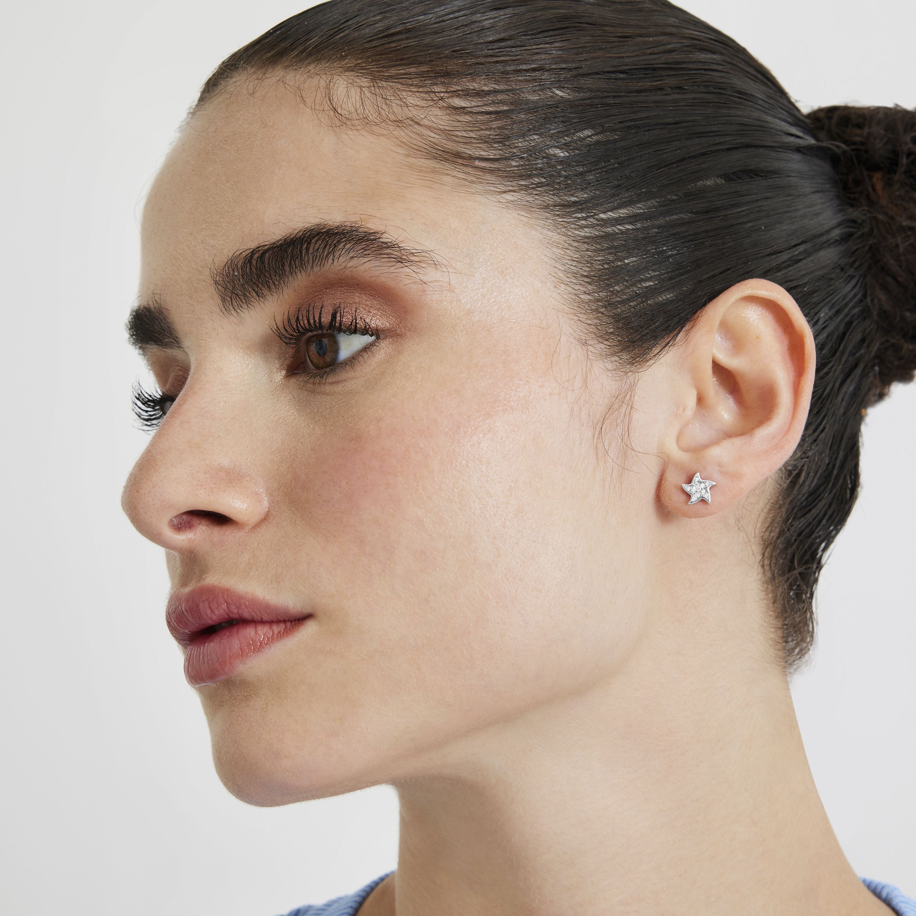 925 Sterling Silver Earrings with Brilliant Zirconia finished in rhodium - Tsya
