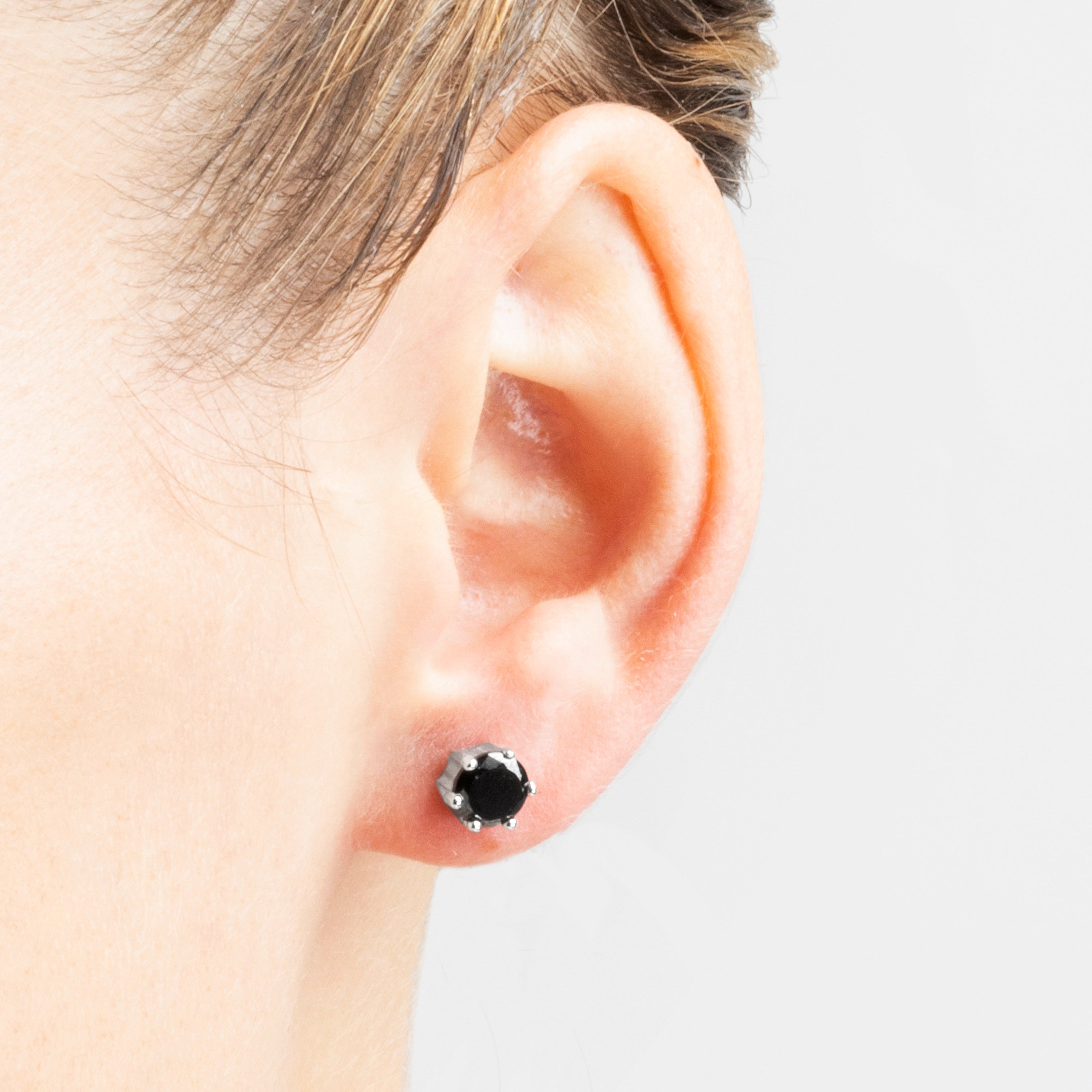 Zilveren 925 Oorbellen met Onyx Zirkonia afgewerkt in rhodium - Yedia