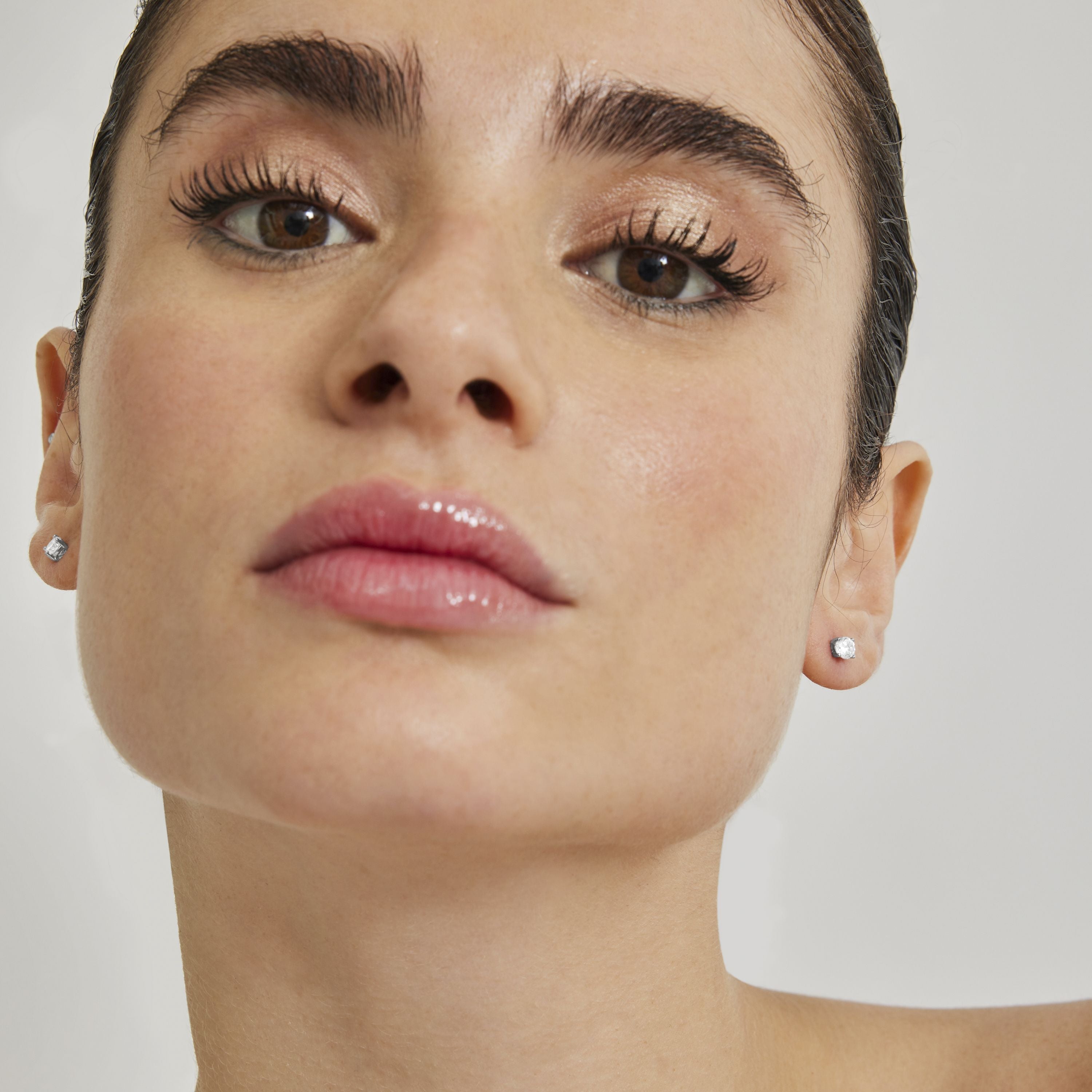 Orecchini in Argento Sterling 925 con Zirconia Cubica brillanti finiti in rodio - Base