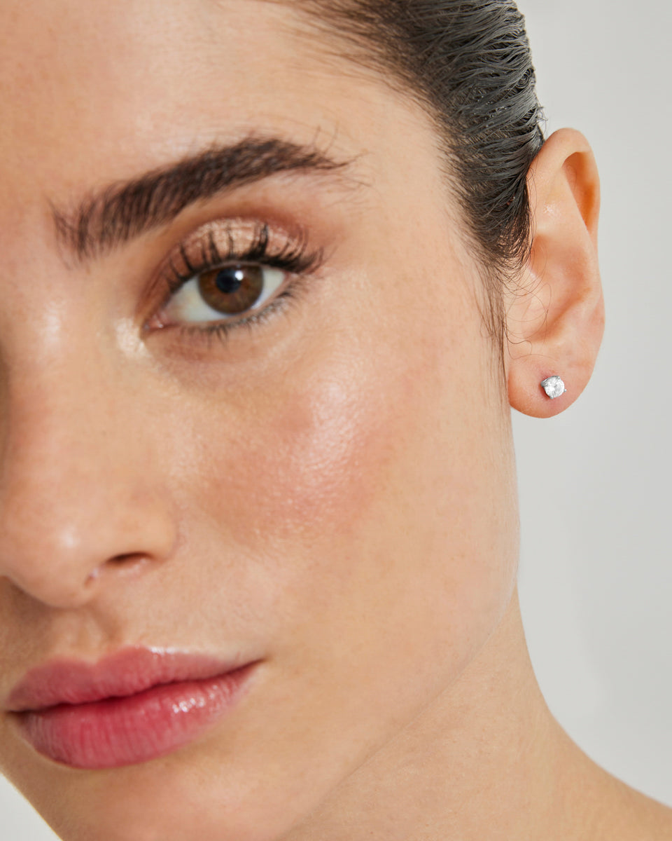 Orecchini in Argento Sterling 925 con Zirconia Cubica brillanti finiti in rodio - Base