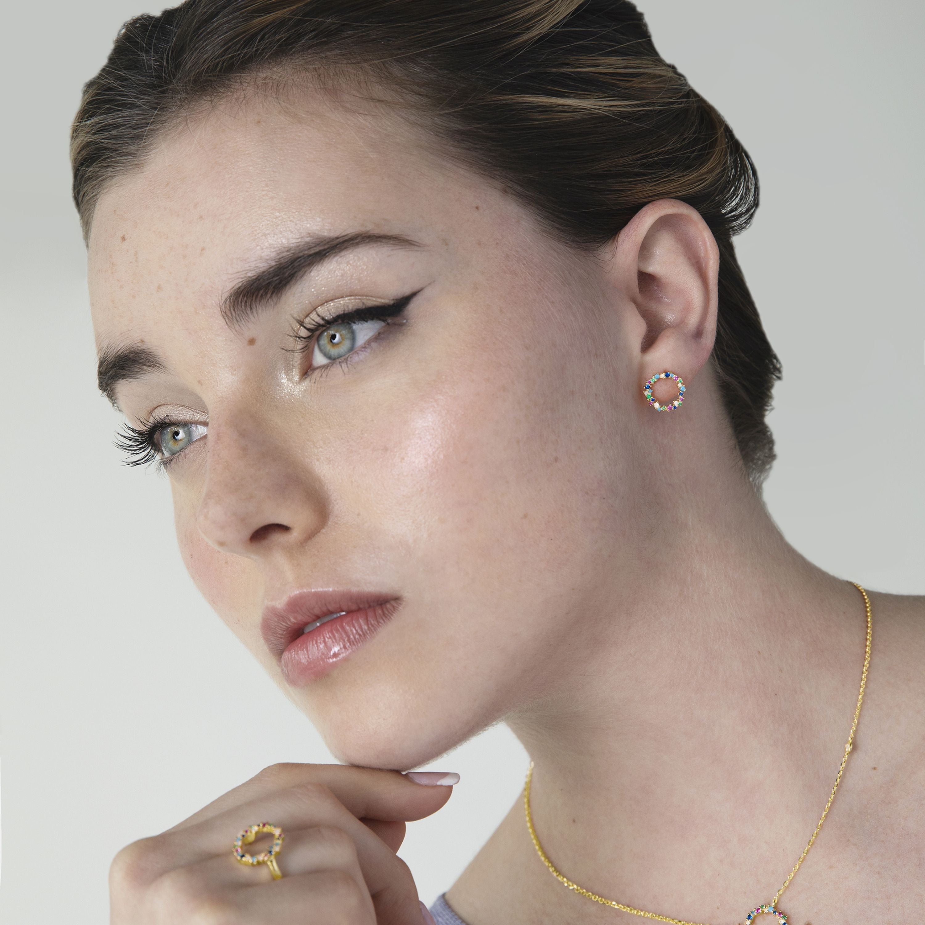 Pendientes de Plata de Ley 925 con Circonita Multicolor acabados en oro amarillo 18K - Thilak