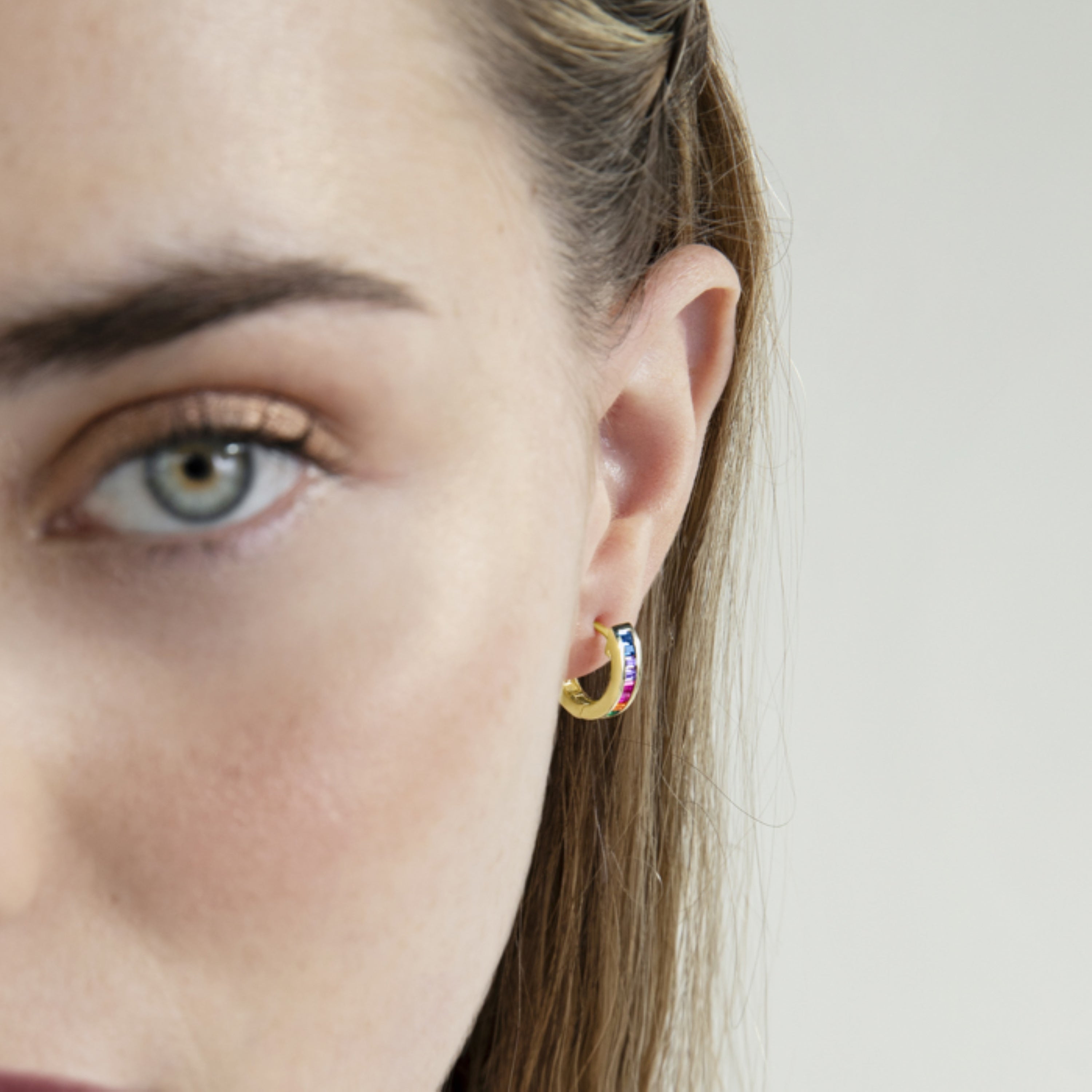 Pendientes de Plata de Ley 925 con Circonita Multicolor acabados en oro amarillo 18K - Tuhato