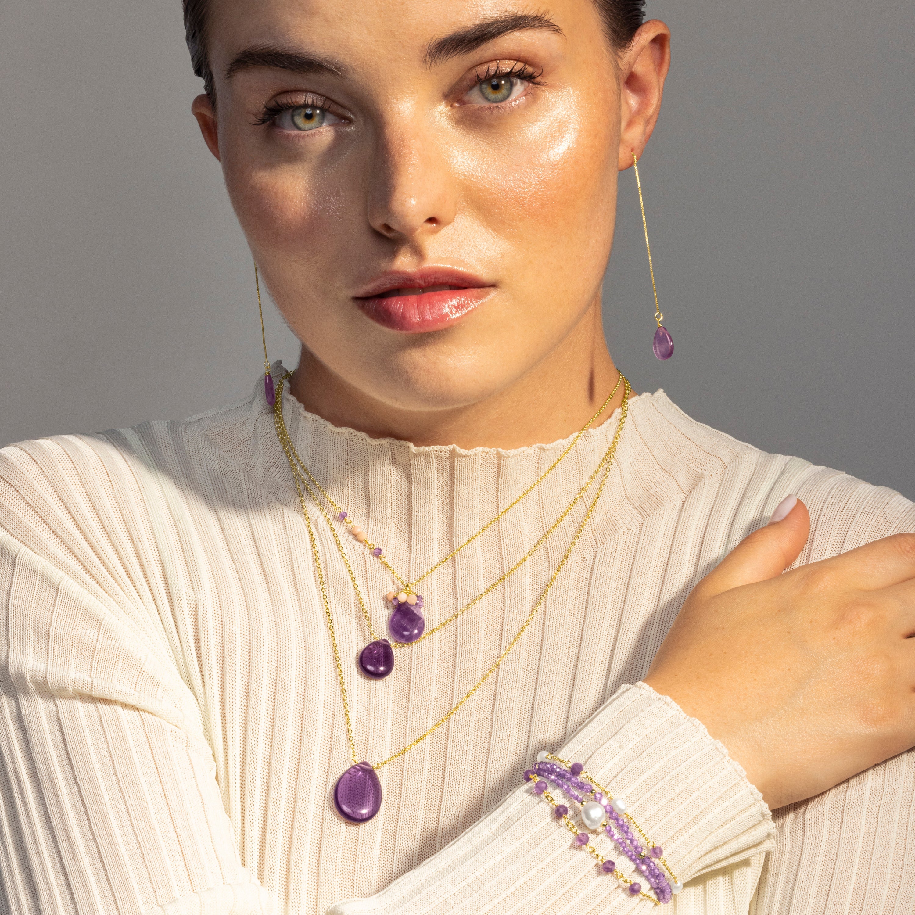 Boucles d'oreilles en argent sterling 925 avec améthyste naturelle finies en or jaune 18K - Zoqoyi