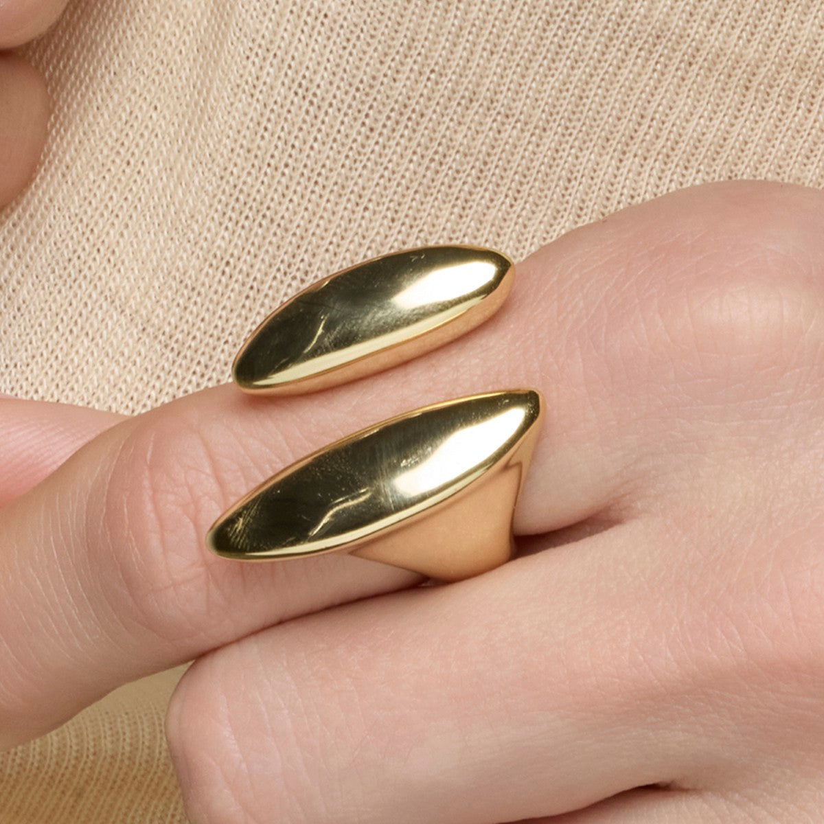 925 Sterling Silver Ring finished in 18k yellow gold - Sures