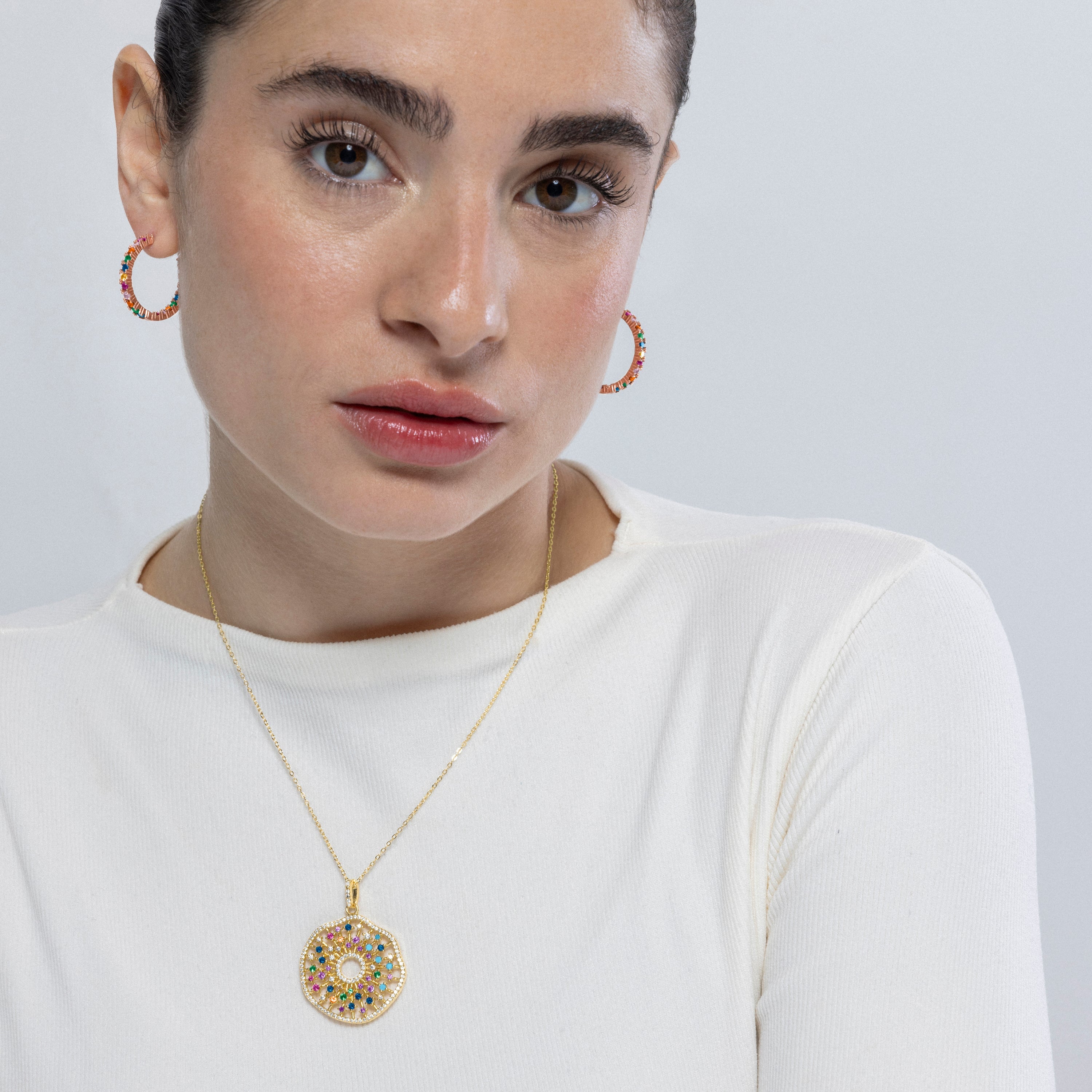 Collar de Plata de Ley 925 con Circonita Multicolor acabado en oro amarillo 18K - Xodoa