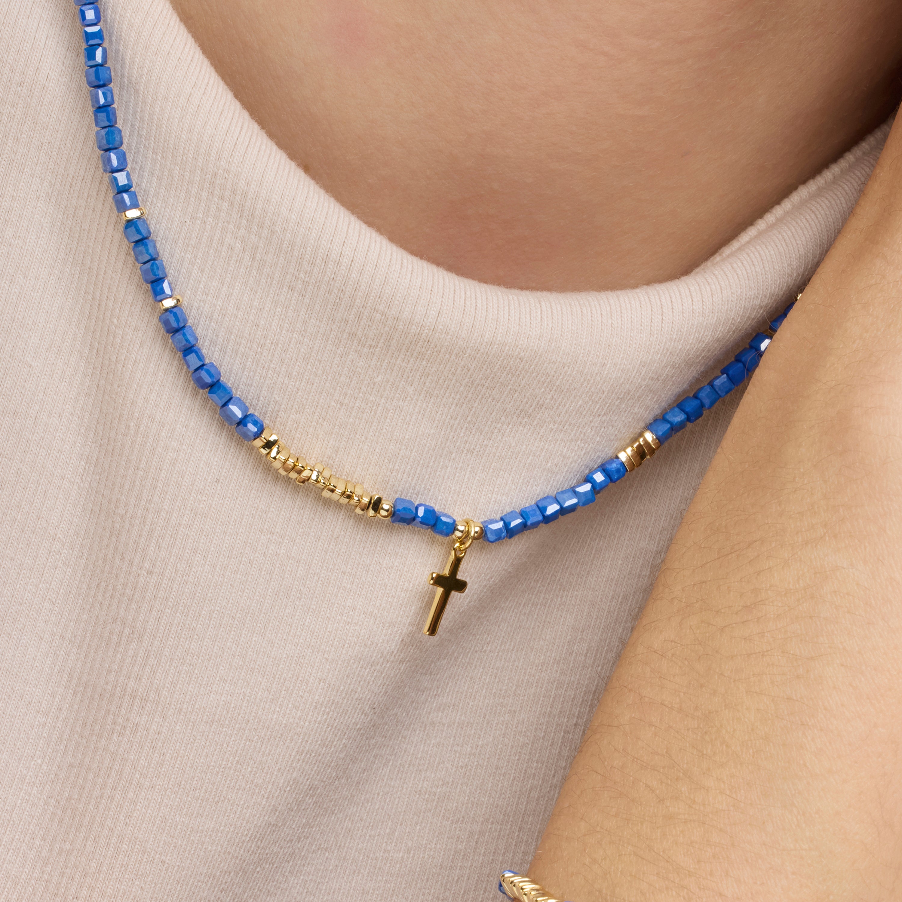 Collar de Plata de Ley 925 y Cristal Azul Oscuro acabado oro amarillo de 18k - Iszun