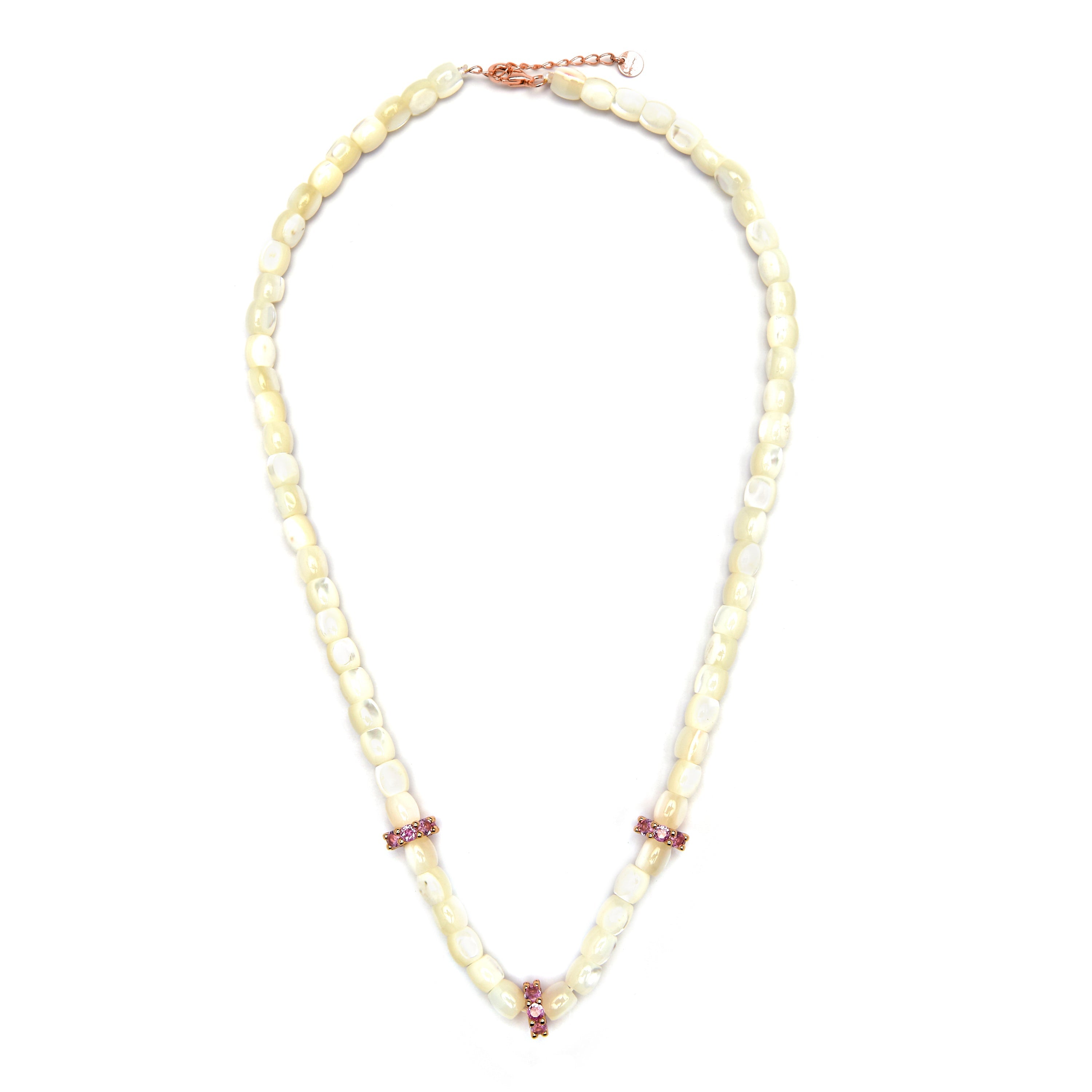 Collar de Plata de Ley 925 y Madreperla Blanca acabado oro amarillo de 18k - Fyro