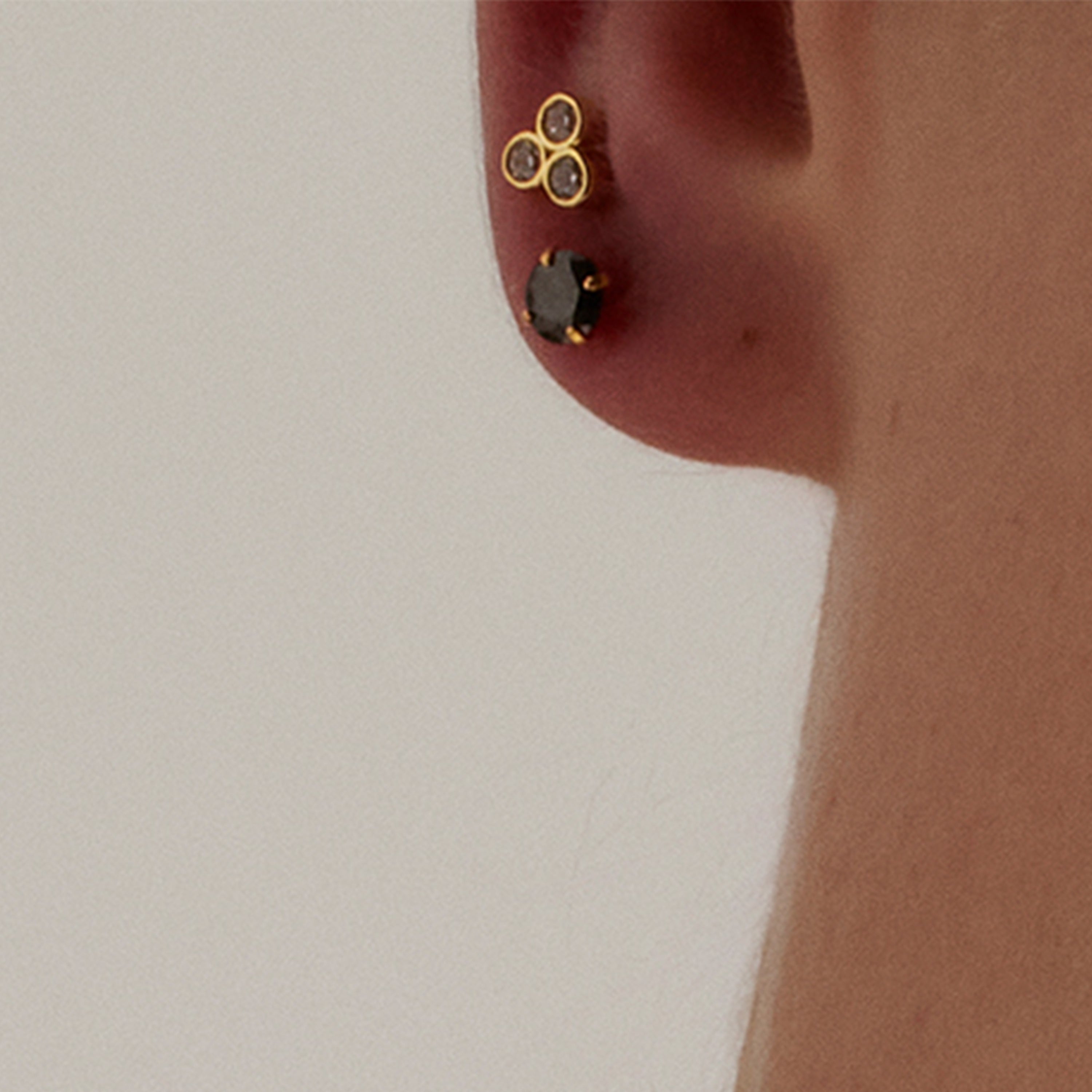 Echtsilber 925 Piercing mit glänzendem Zirkonia, vergoldet mit 18K Gelbgold - Abdel