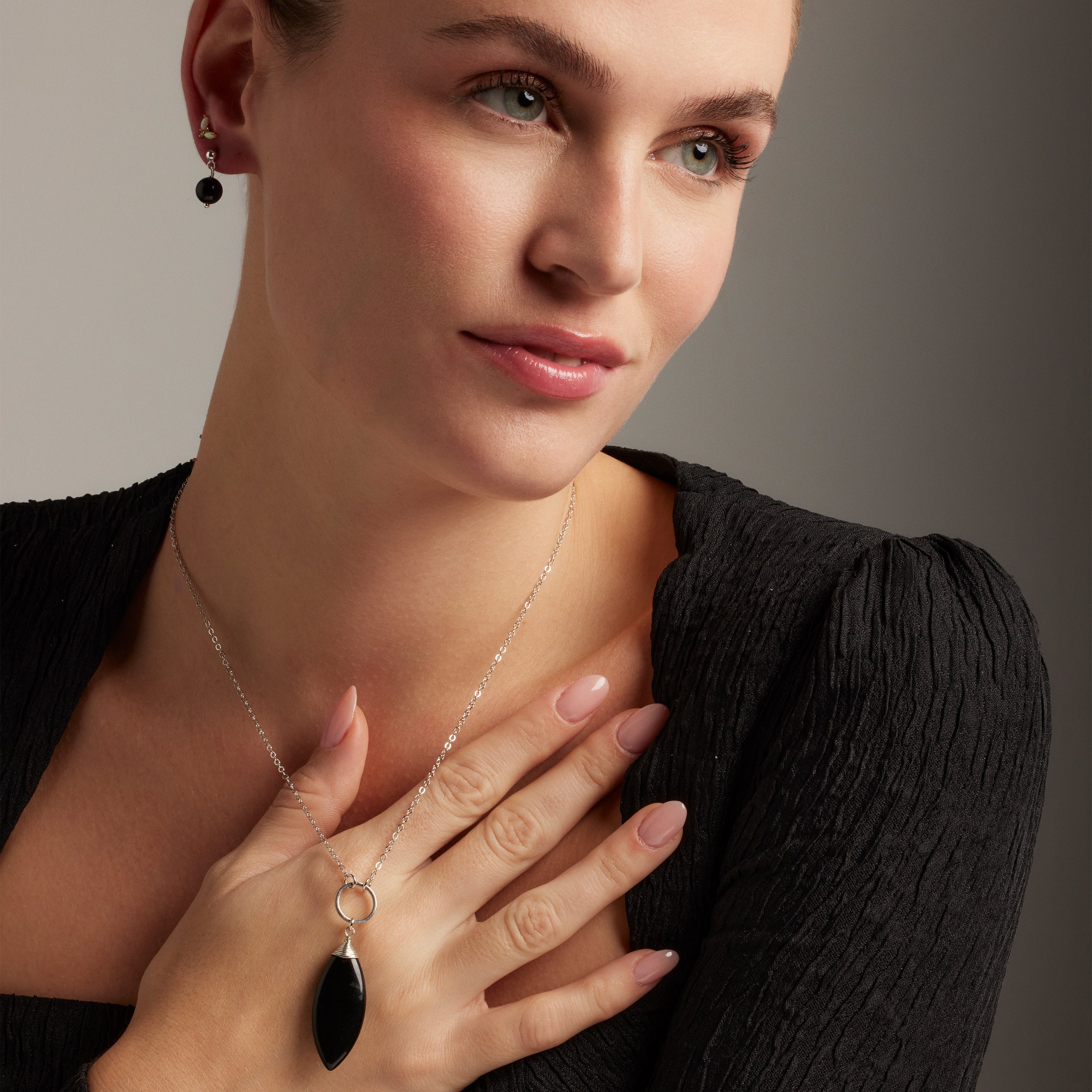 Piercing in Argento Sterling 925 con Zirconia Multicolore finitura in oro giallo 18K - Ly