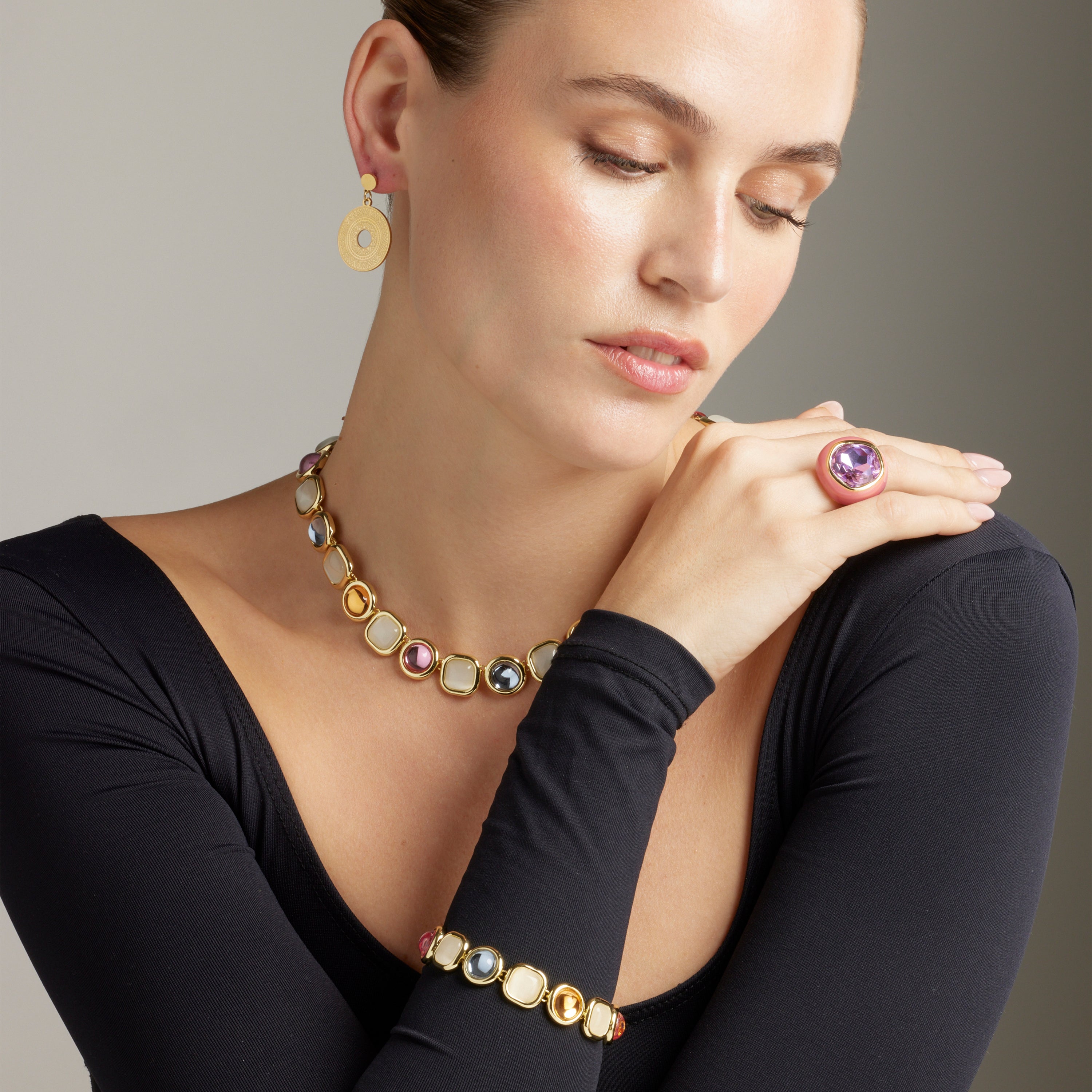 Pulsera de Cristal Multicolor acabada en oro amarillo 18K - Mantis