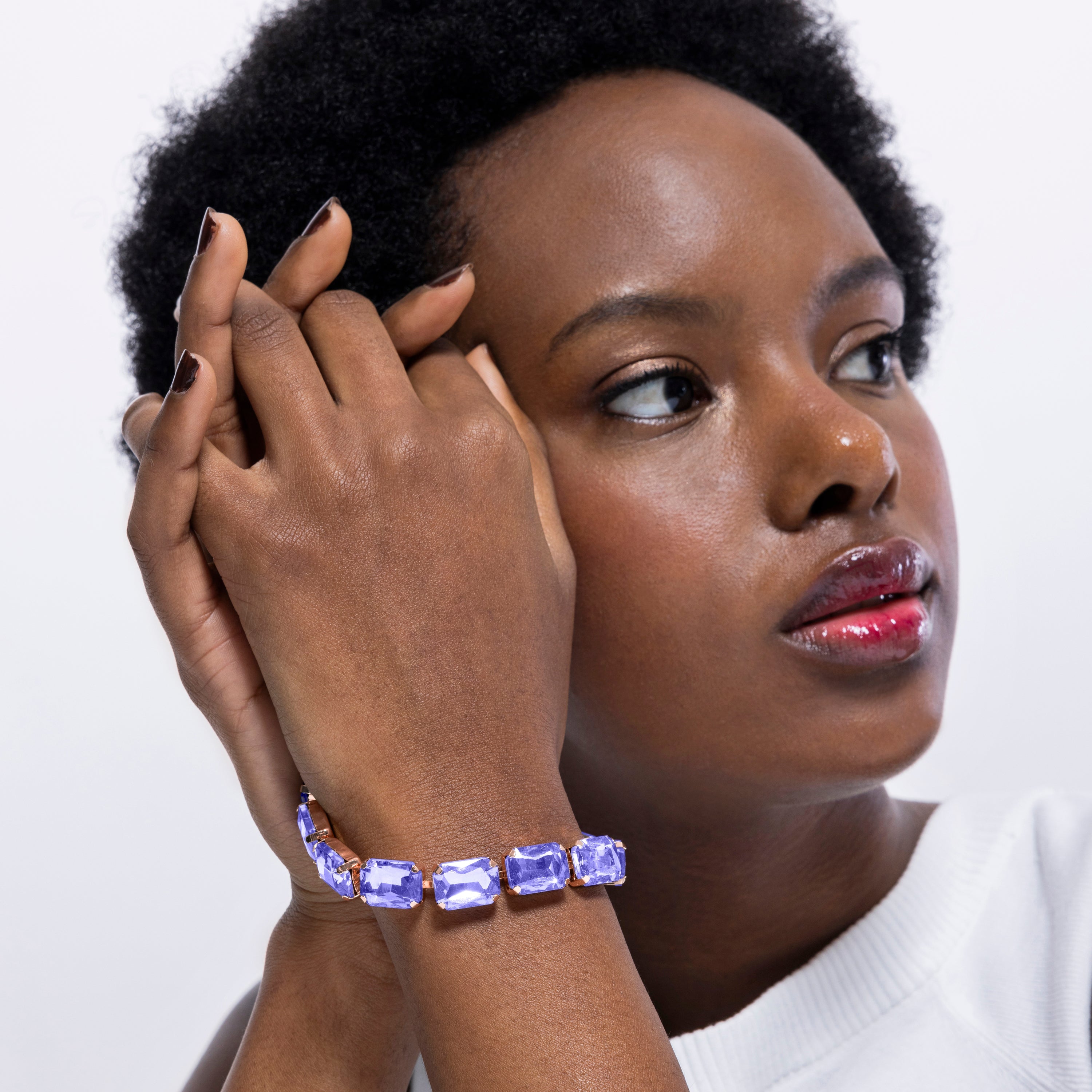 Pulsera de Cristal Morado acabada en oro amarillo 18K - Ankek