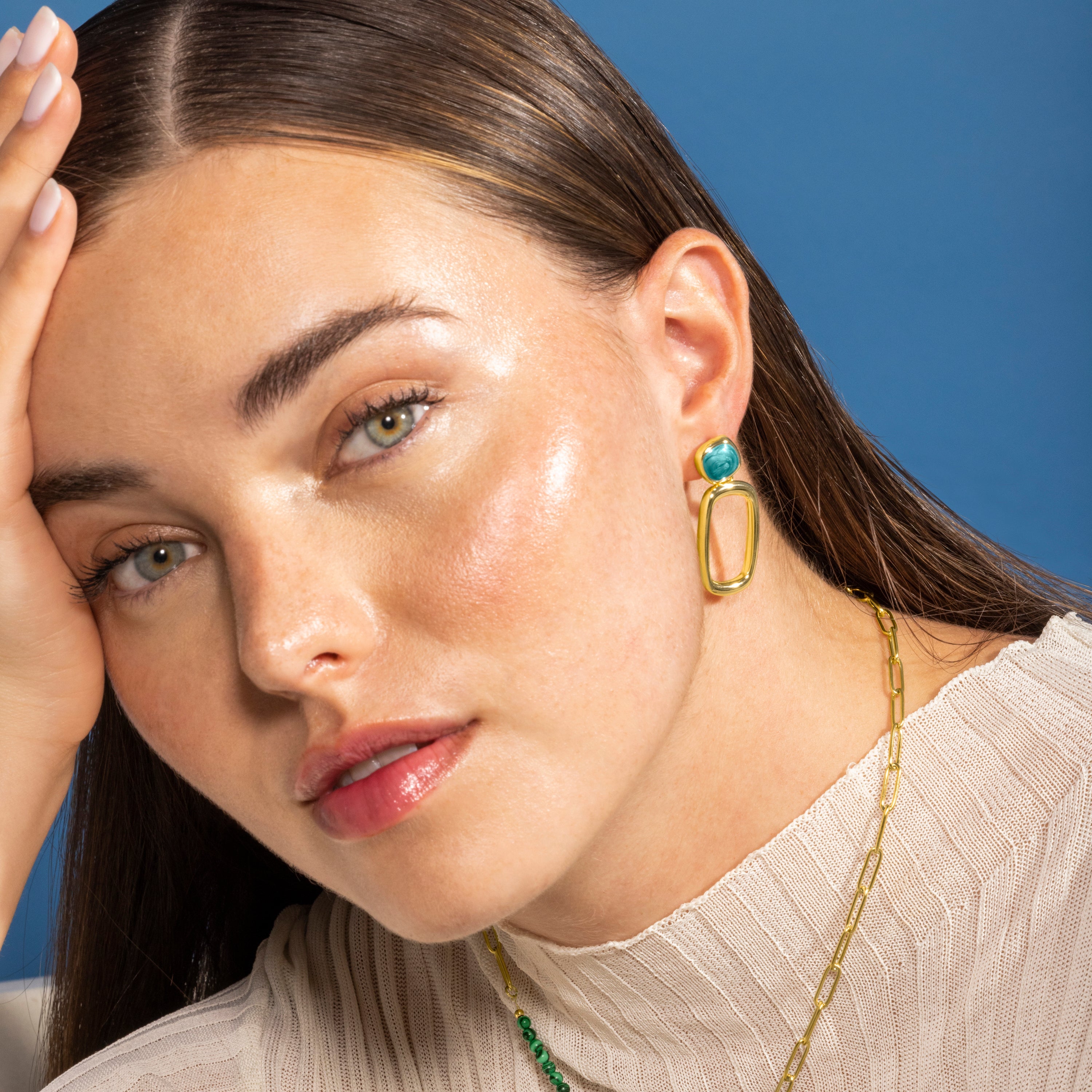 Pendientes de Resina Verde acabados en oro amarillo 18K - Orzur