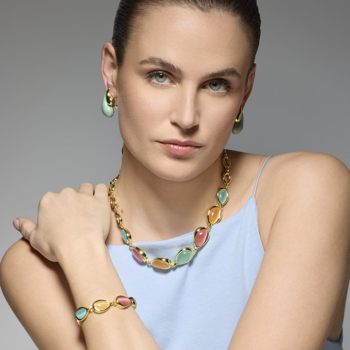 Pendientes Udver de Lacado Verde acabado oro amarillo de 18k
