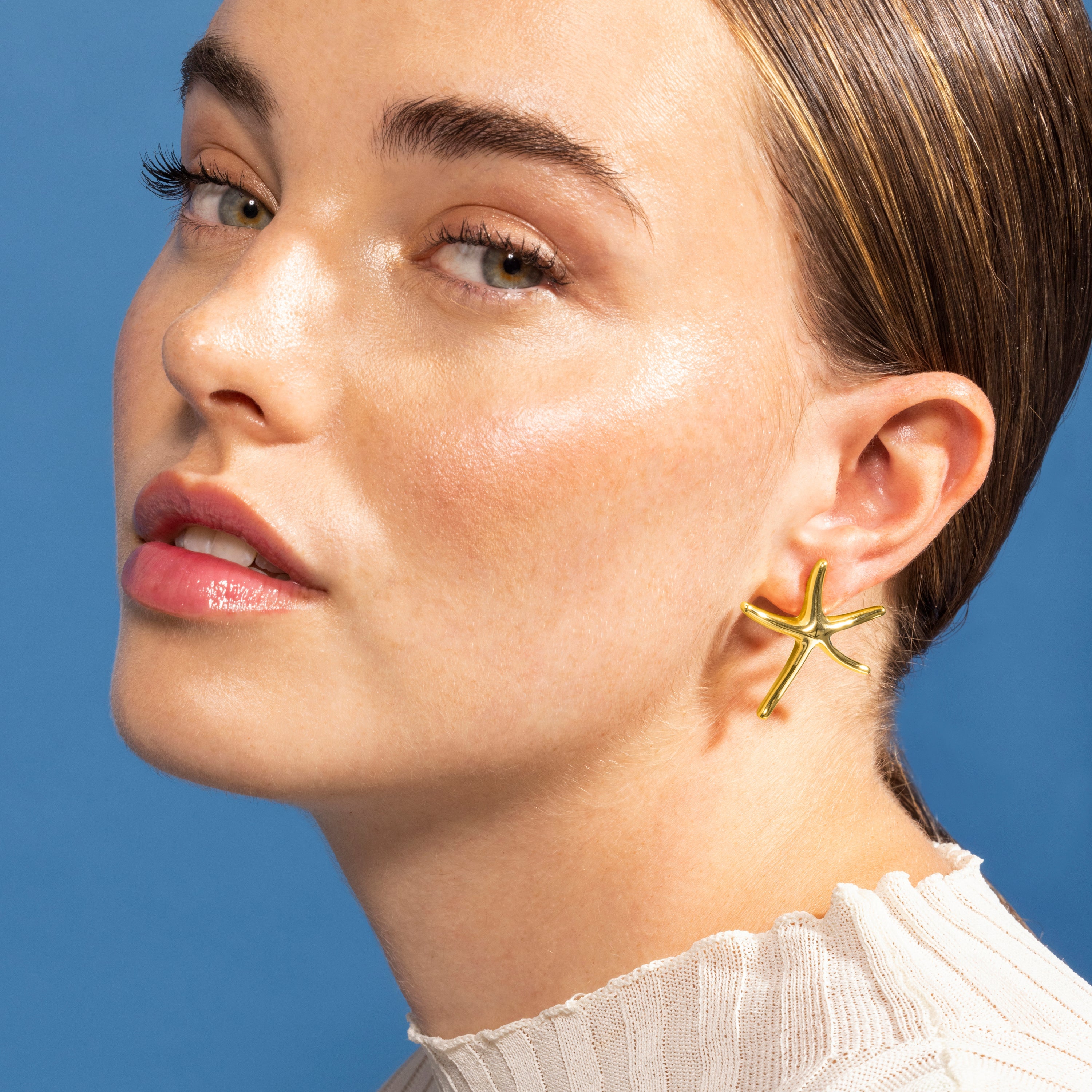 Pendientes acabados en oro amarillo 18K - Amiri