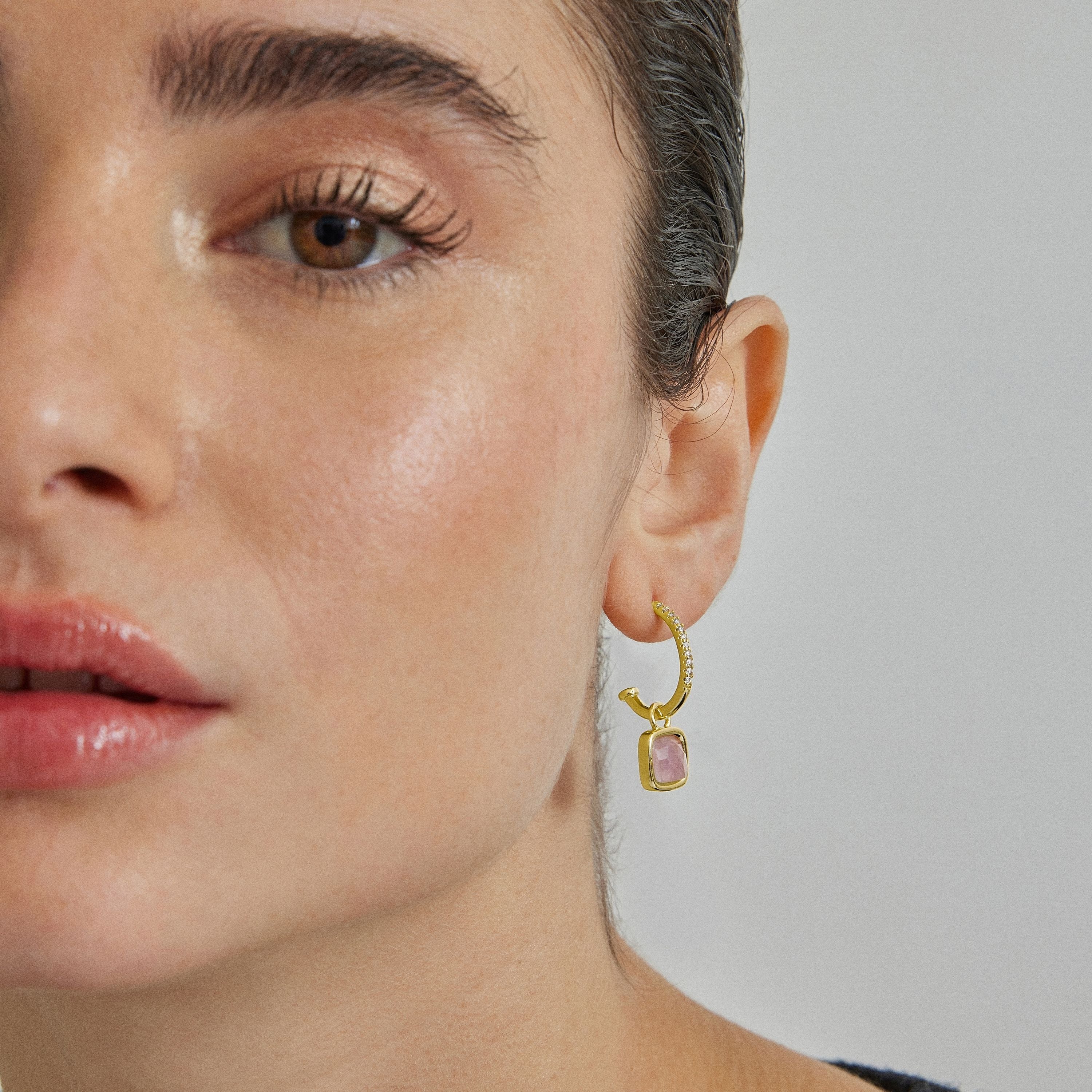 Pendientes de Cristal Morado acabados en oro amarillo 18K - Ourhis