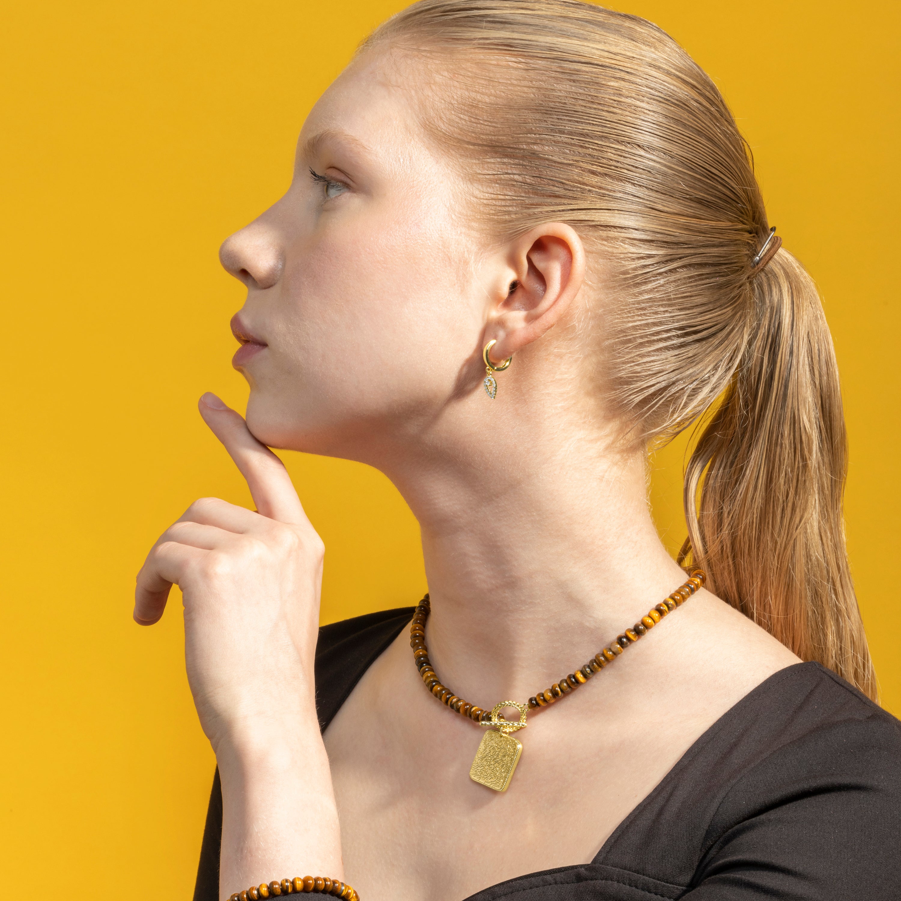 Pendientes de Circonita Brillante acabados en oro amarillo 18K - Sarath