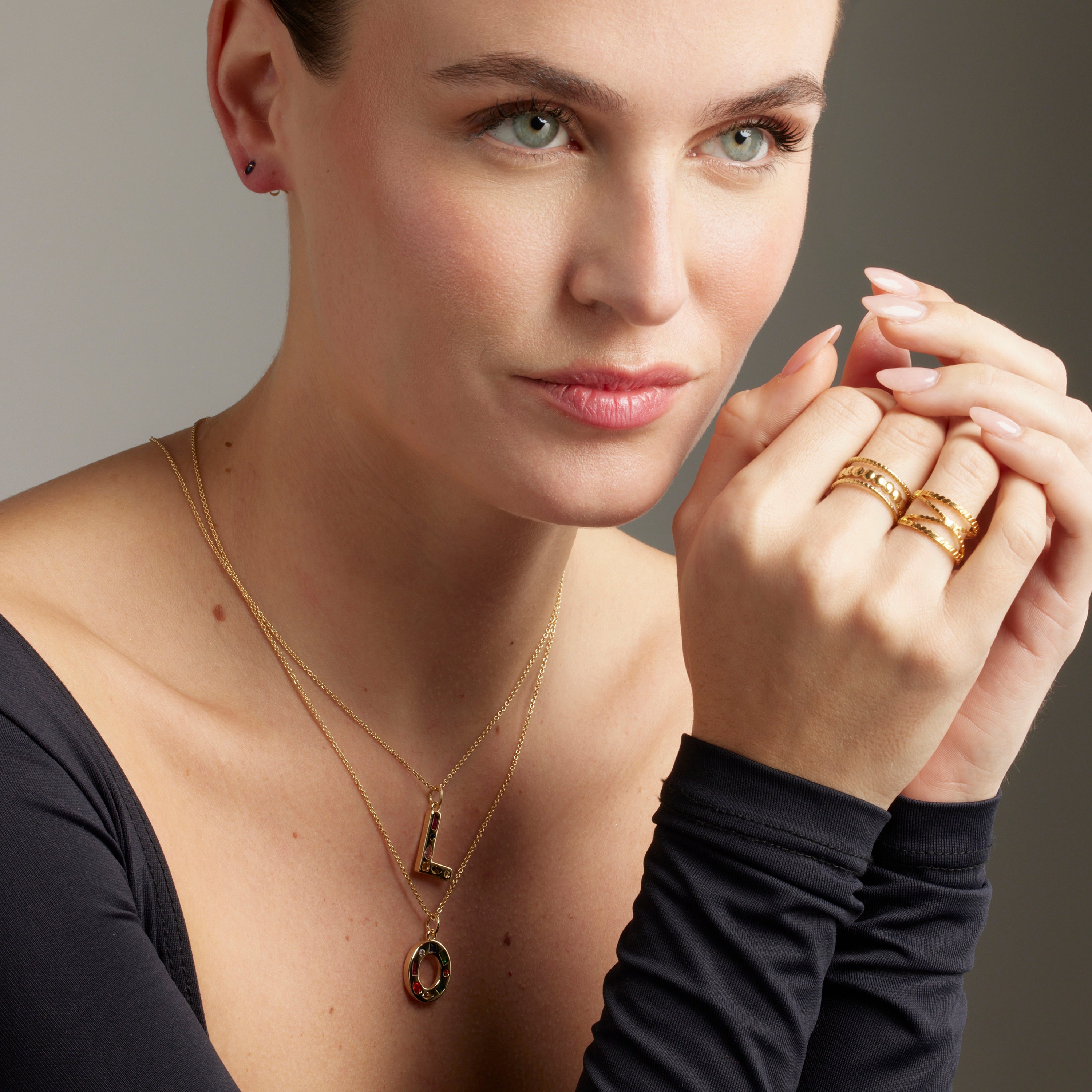 Anillo acabado en oro amarillo 18K - Eagro