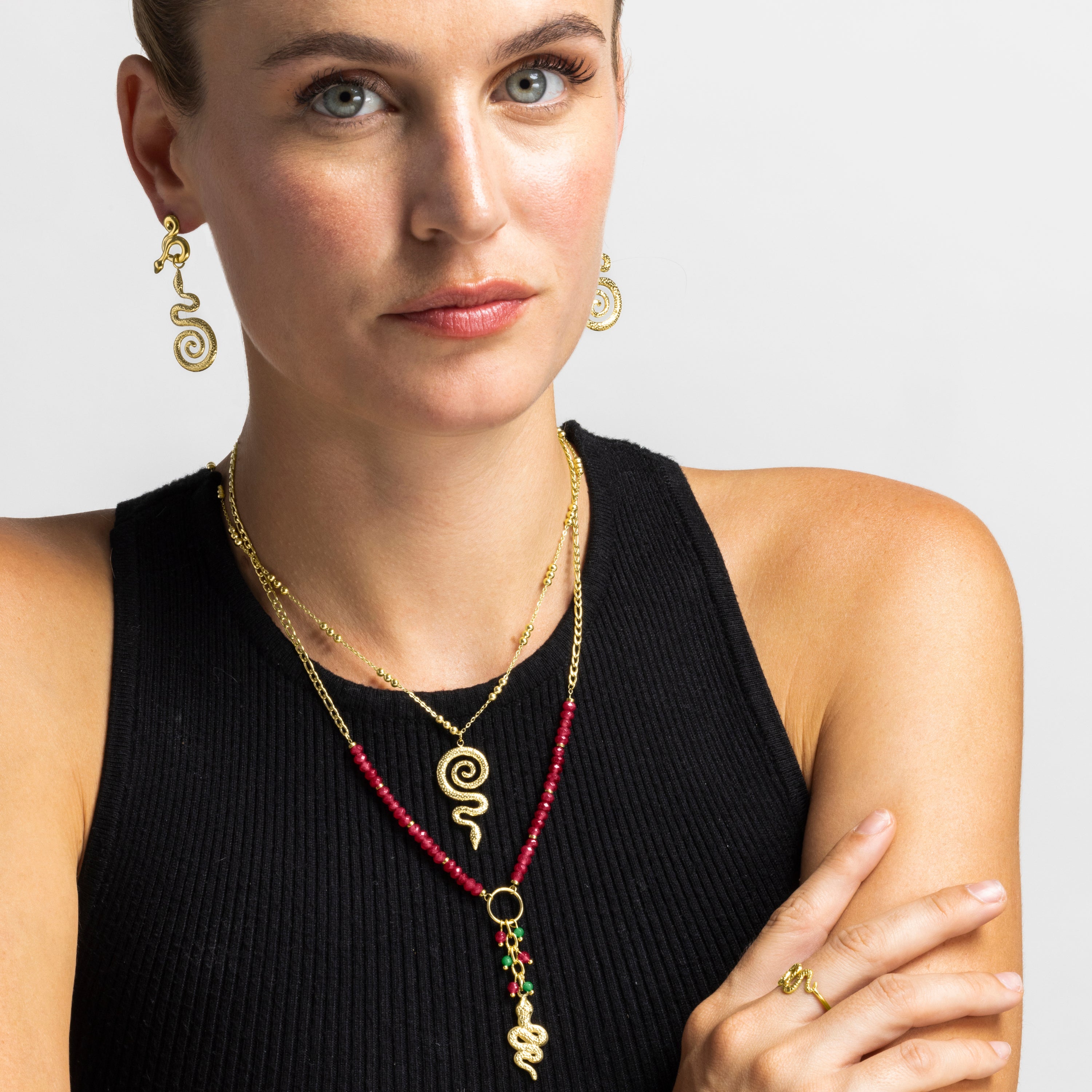 Collana con Cristallo Rosso finitura oro 18k - Edrak