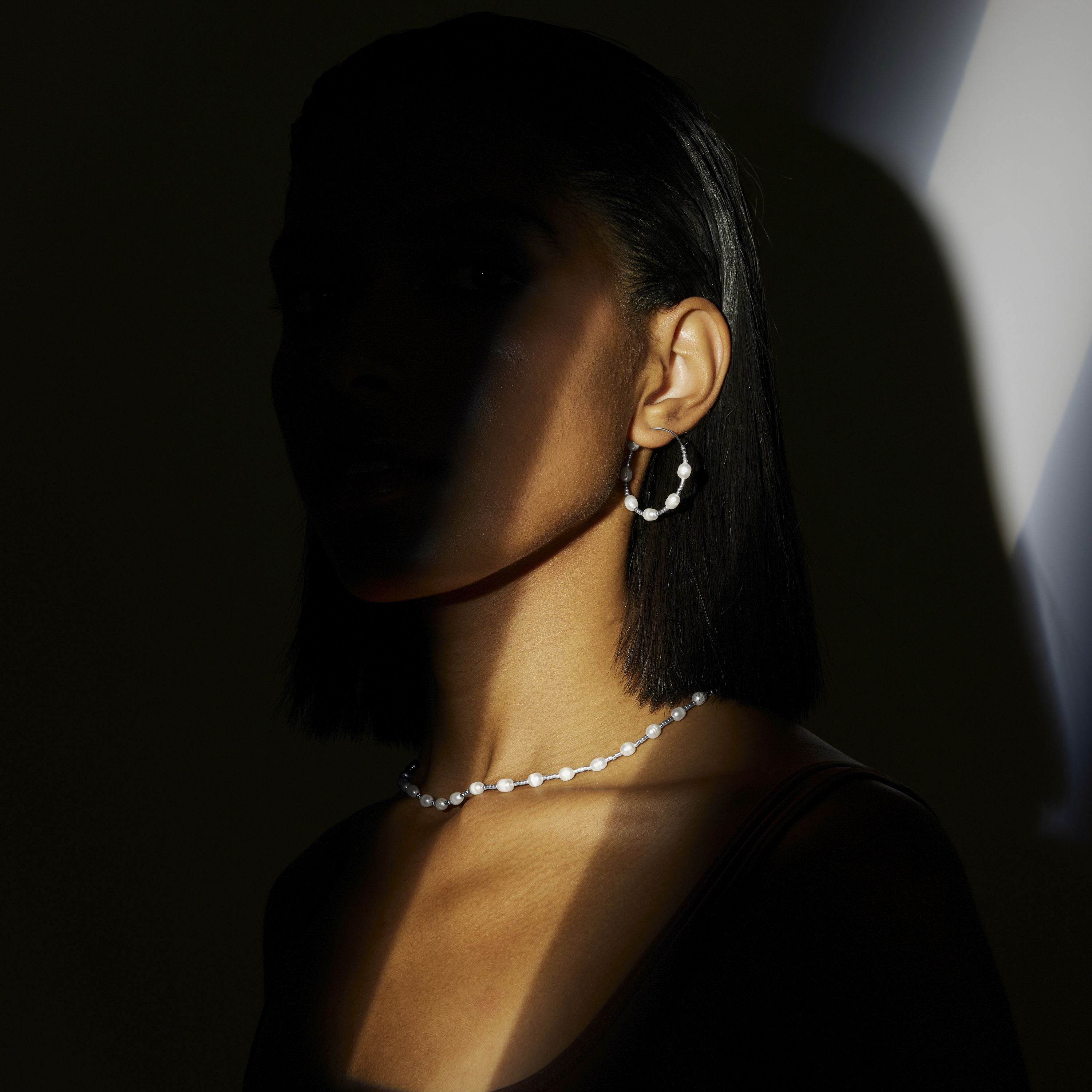 Collana di Perle Bianche finita in rodio - Tartys