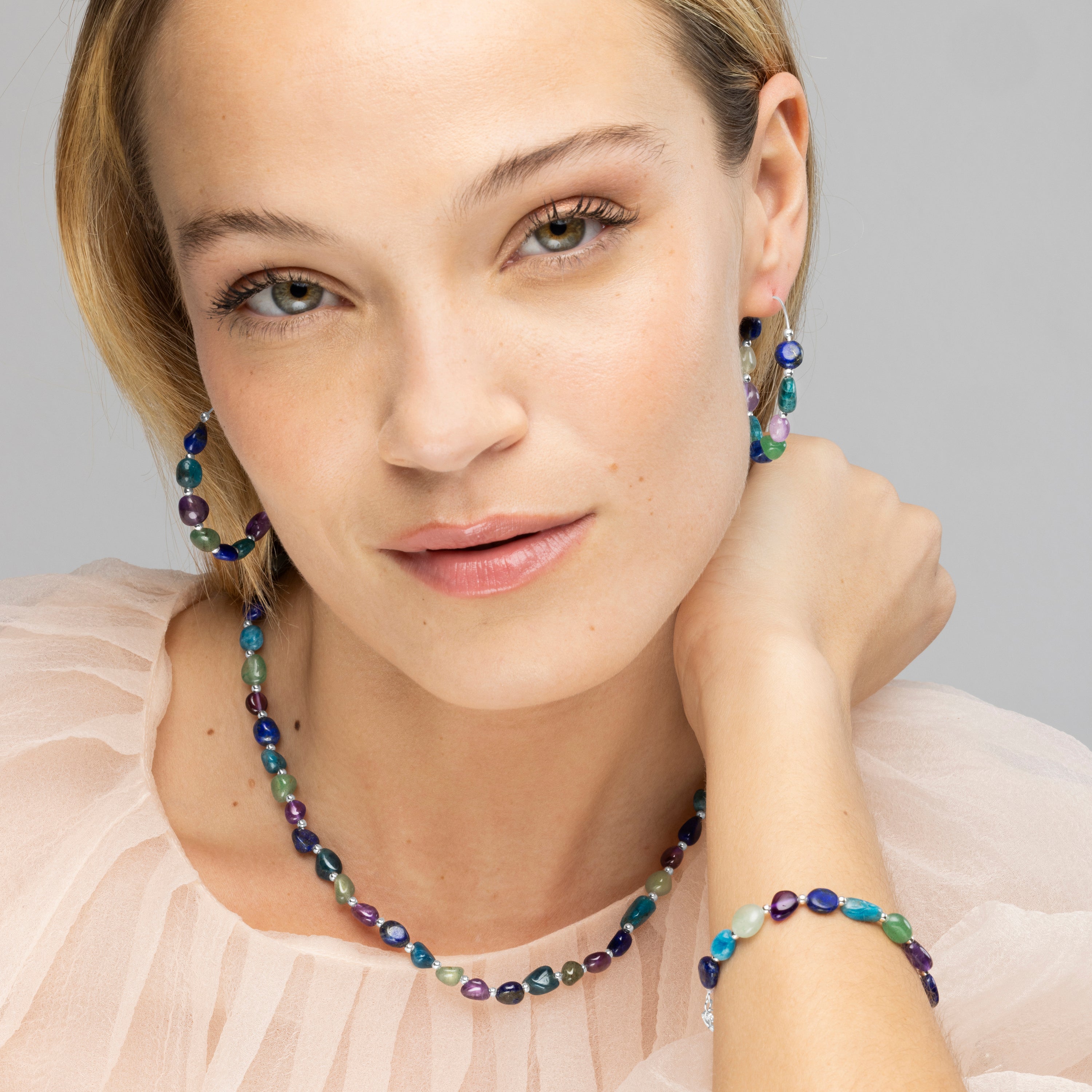 Silver finished collar and Natural Amethyst - Umavi