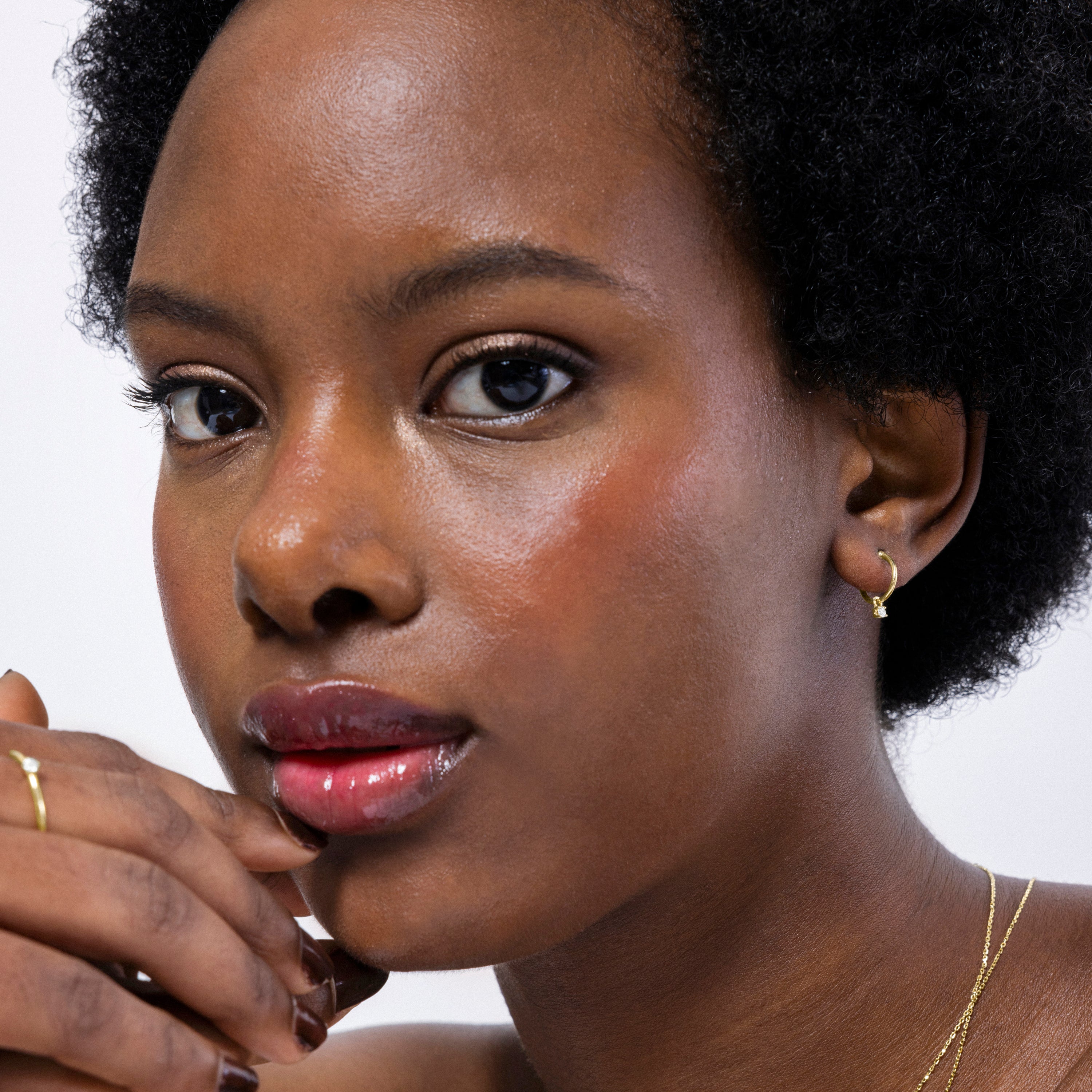 Pendientes Ziva oro de ley de 18k y diamantes