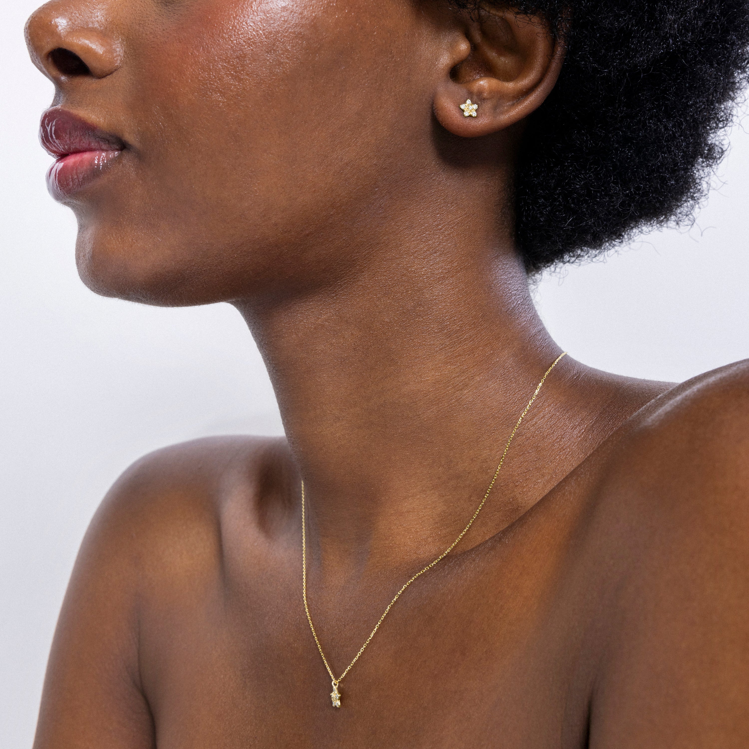 Collar Flower oro de ley de 18k y diamantes