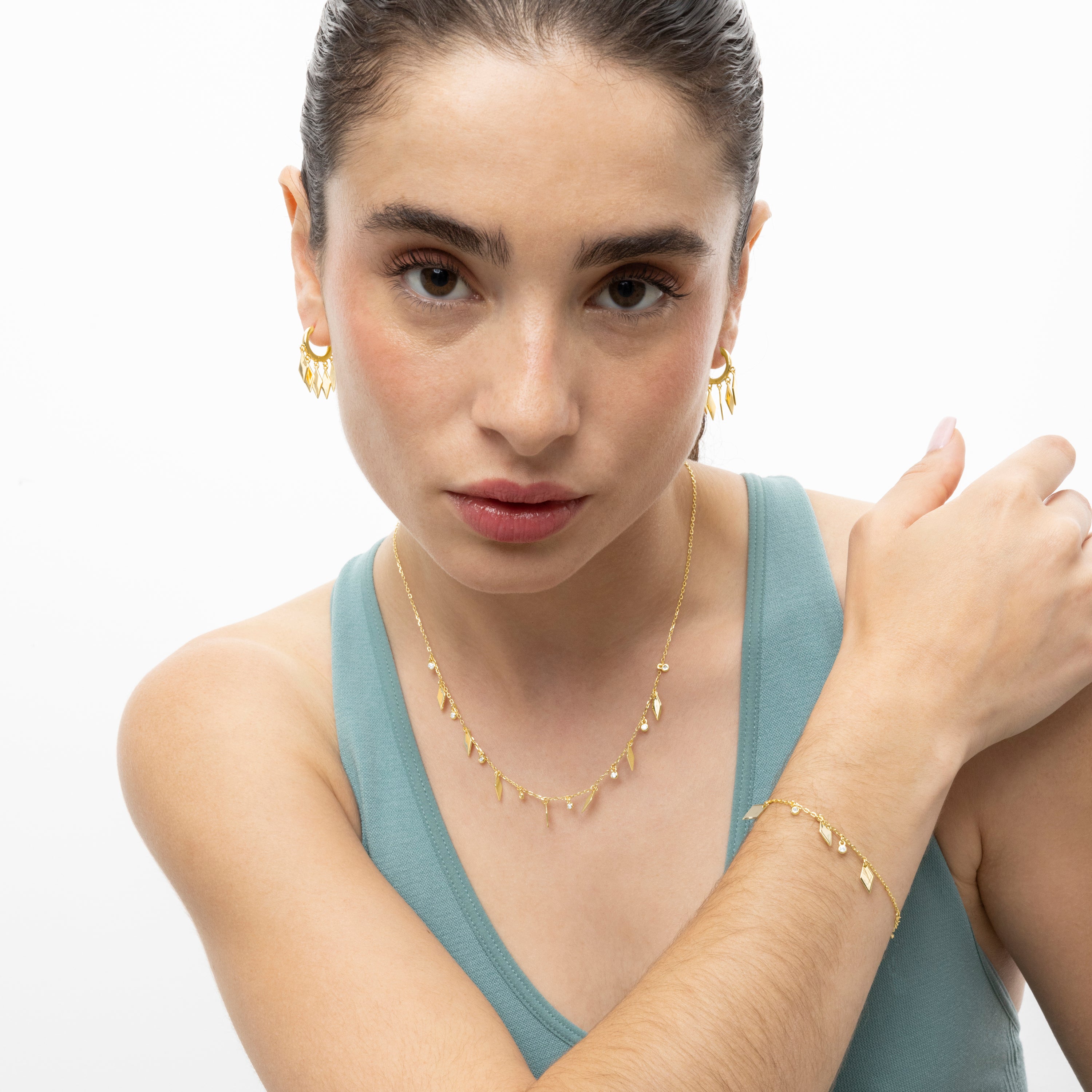 Pulsera de Plata de Ley 925 y Circonita Brillante acabada en oro amarillo de 18k - Suki