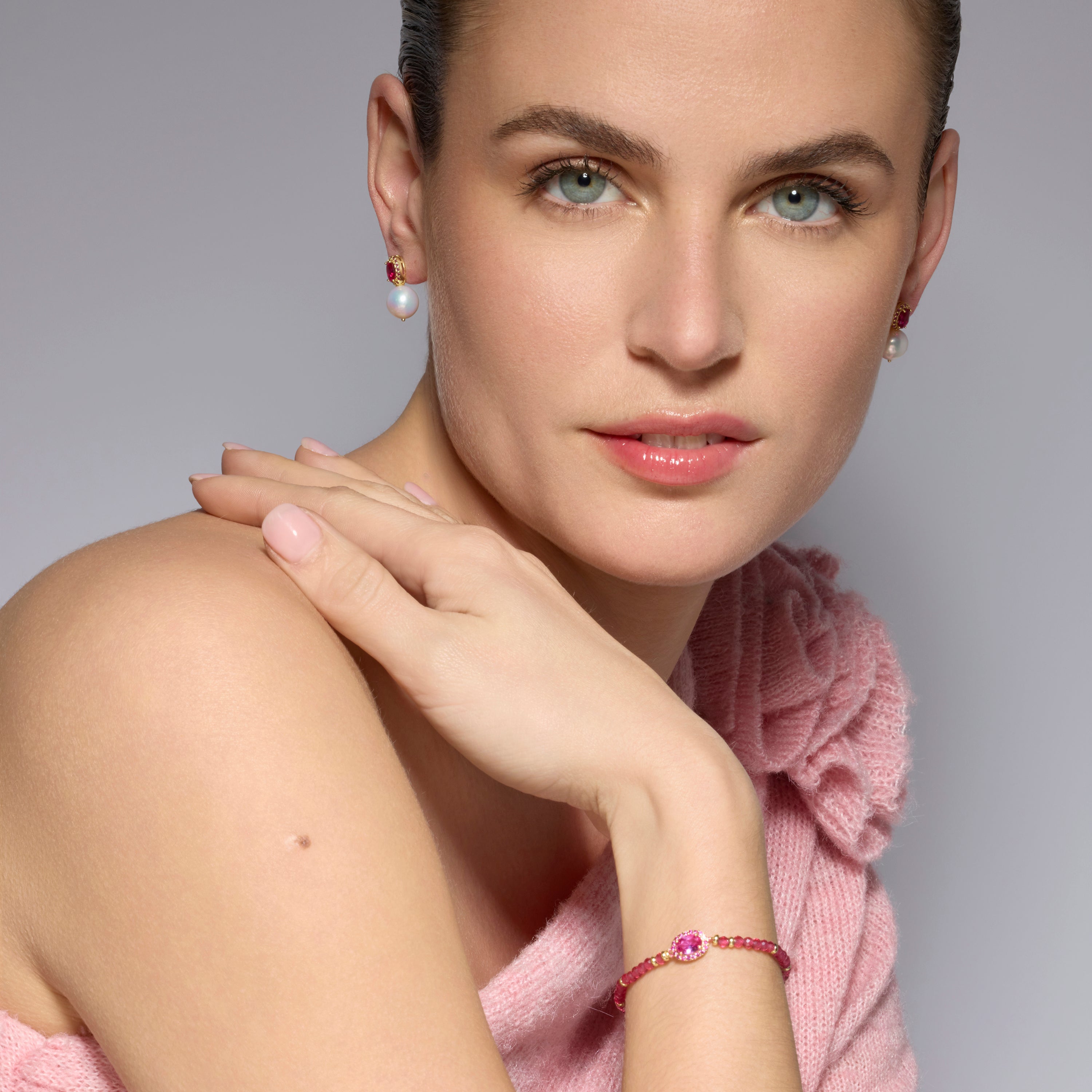 Pulsera de Plata de Ley 925 y Circonita Rubí acabado oro amarillo de 18k - Nazki