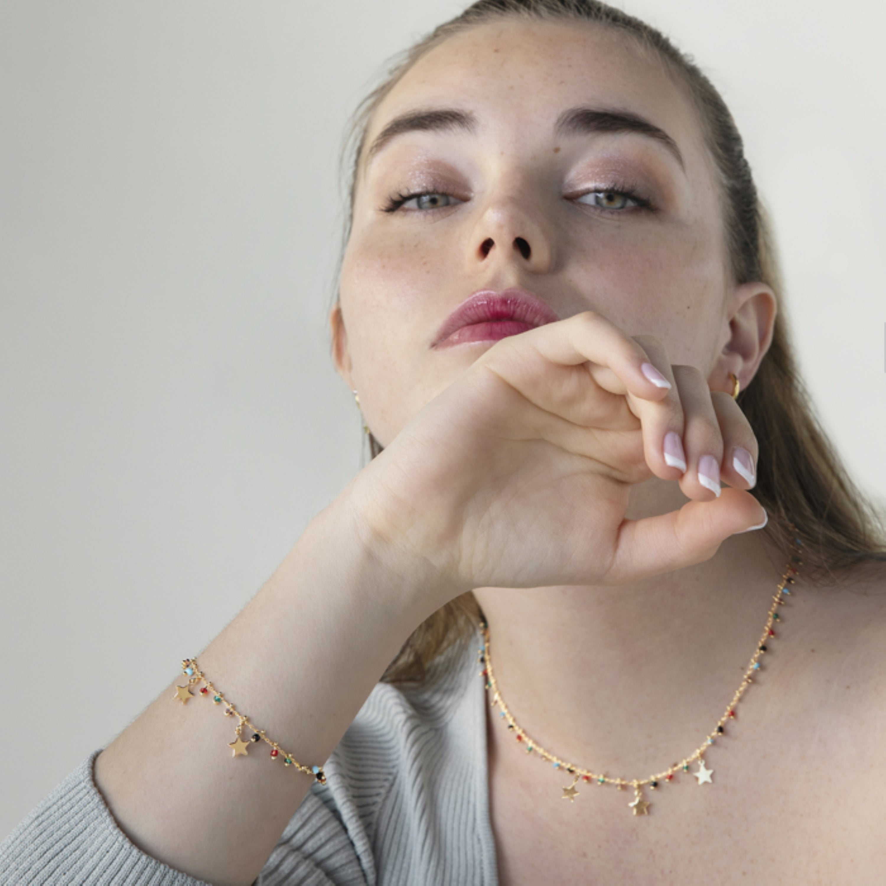 Pulsera de Plata de Ley 925 con Cuarzo Hidrotermal Multicolor acabada en oro amarillo de 18K - Beos