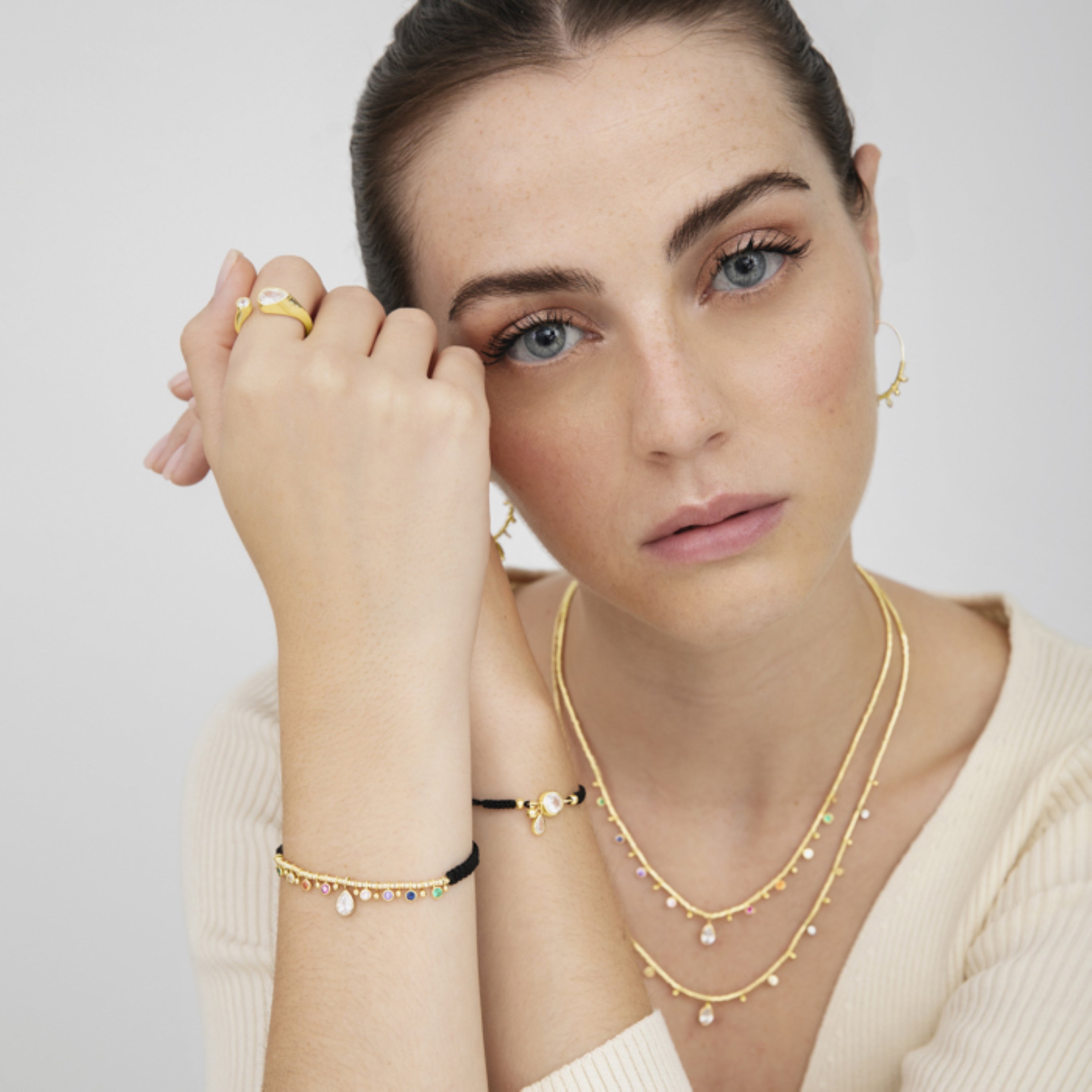 Pulsera de Plata de Ley 925 con Circonita Multicolor acabada en oro amarillo 18K - Rikzun