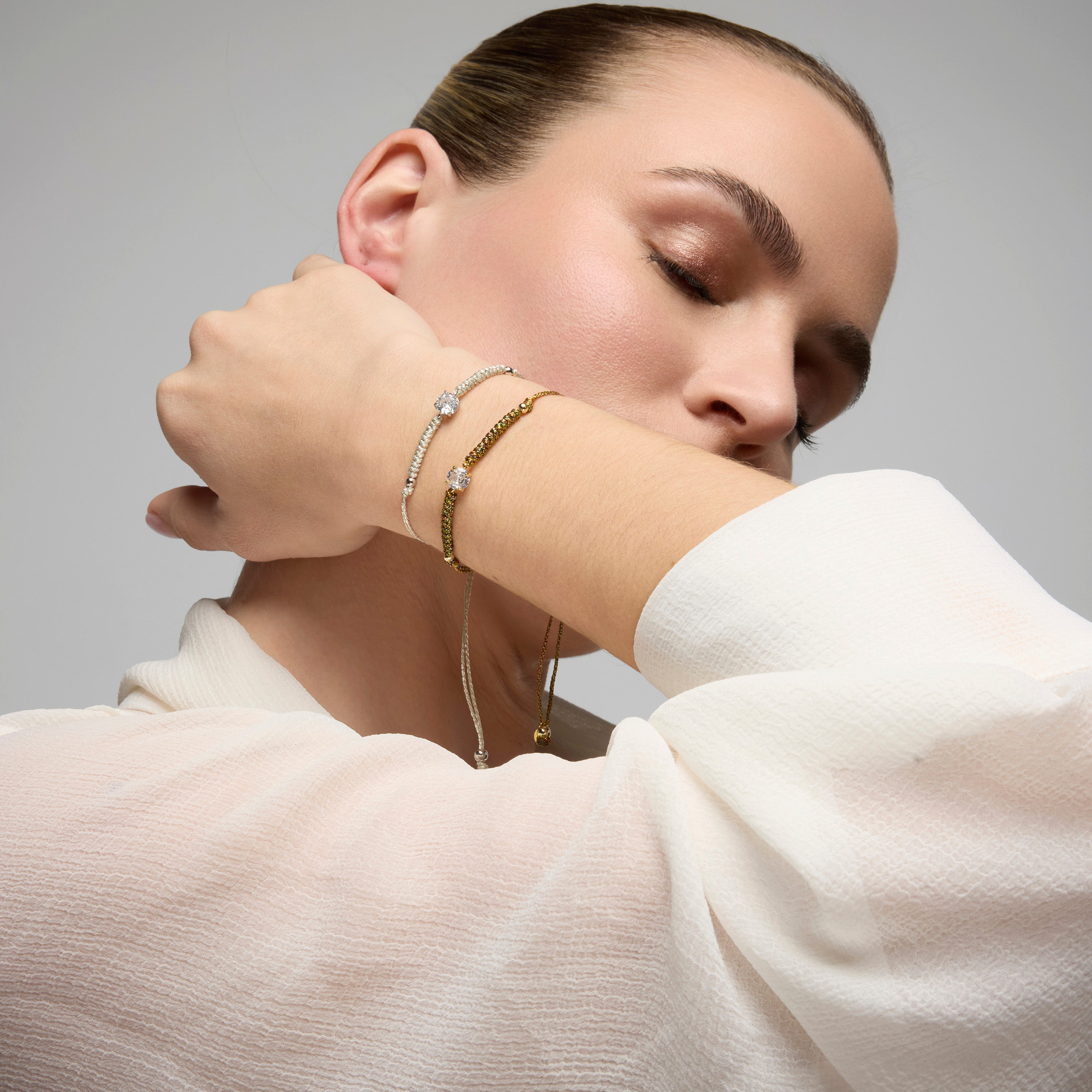 Bracciale in Argento Sterling 925 e Zirconia Brillante con finitura in oro giallo 18k - Akma