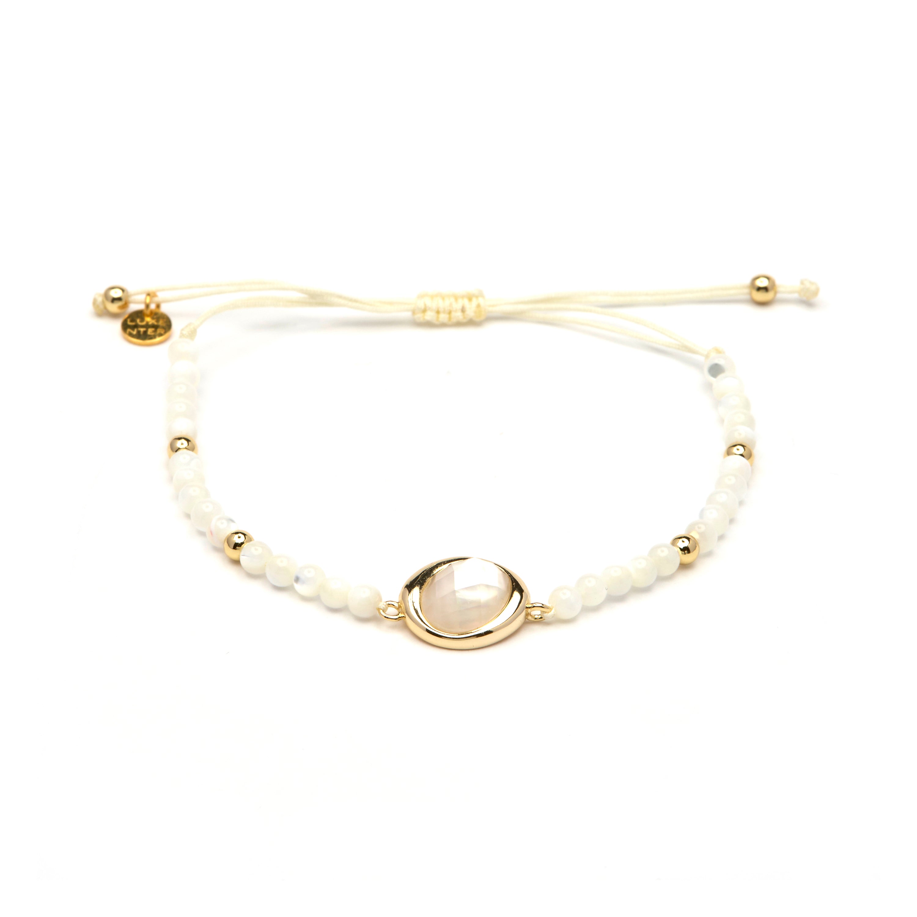 Pulsera de Plata de Ley 925 y Madreperla Blanca acabado en oro amarillo 18k - Alqua
