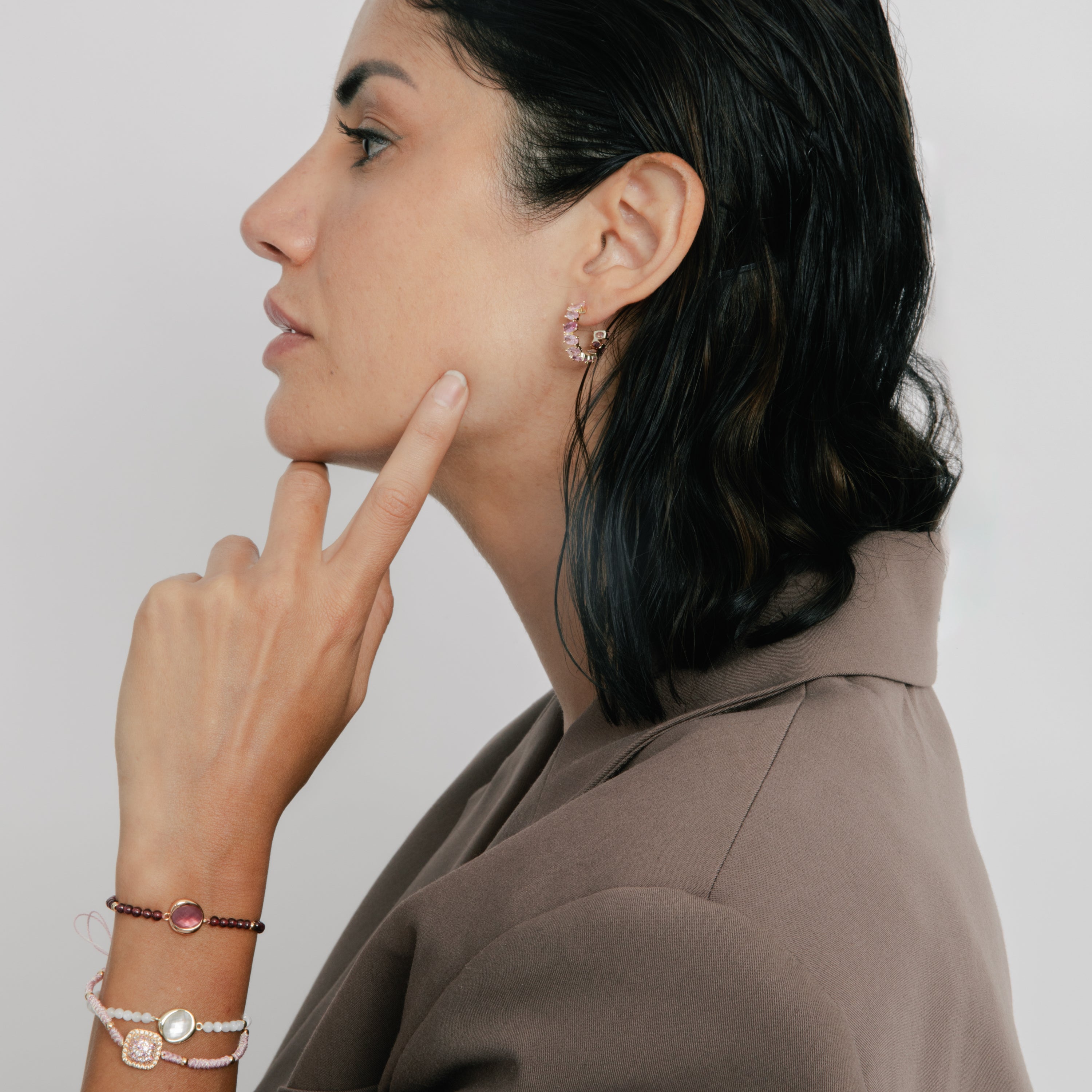 Pulsera de Plata de Ley 925 y Cuarzo Hidrotermal Cereza / Madreperla acabado en oro amarillo 18k - Alqua