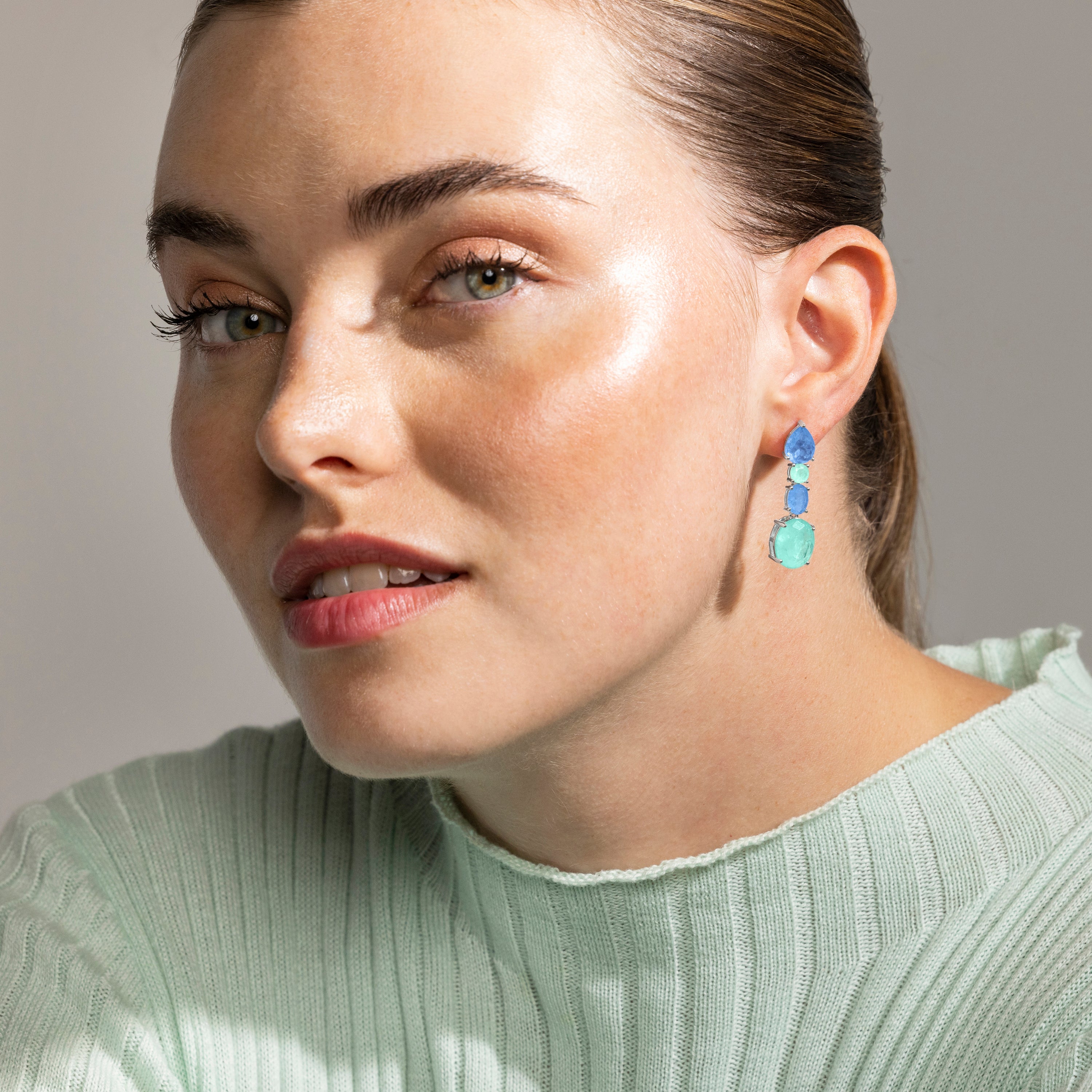 Pendientes de Plata de Ley 925 y Cuarzo Hidrotermal Verde y Azul acabado en rodio - Shavas