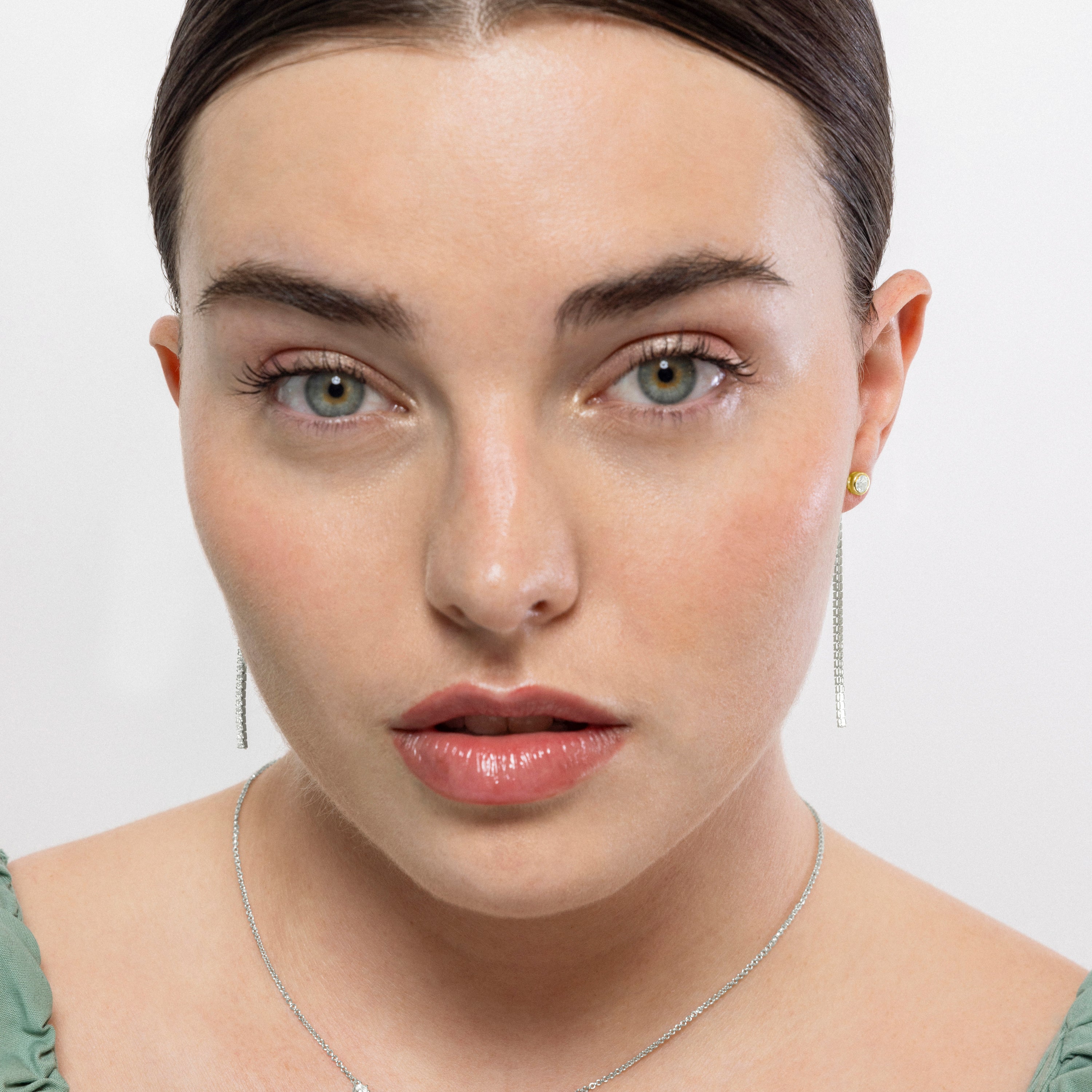 Pendientes de Plata de Ley 925 y Circonita Brillante acabados en oro amarillo de 18k - Lothix