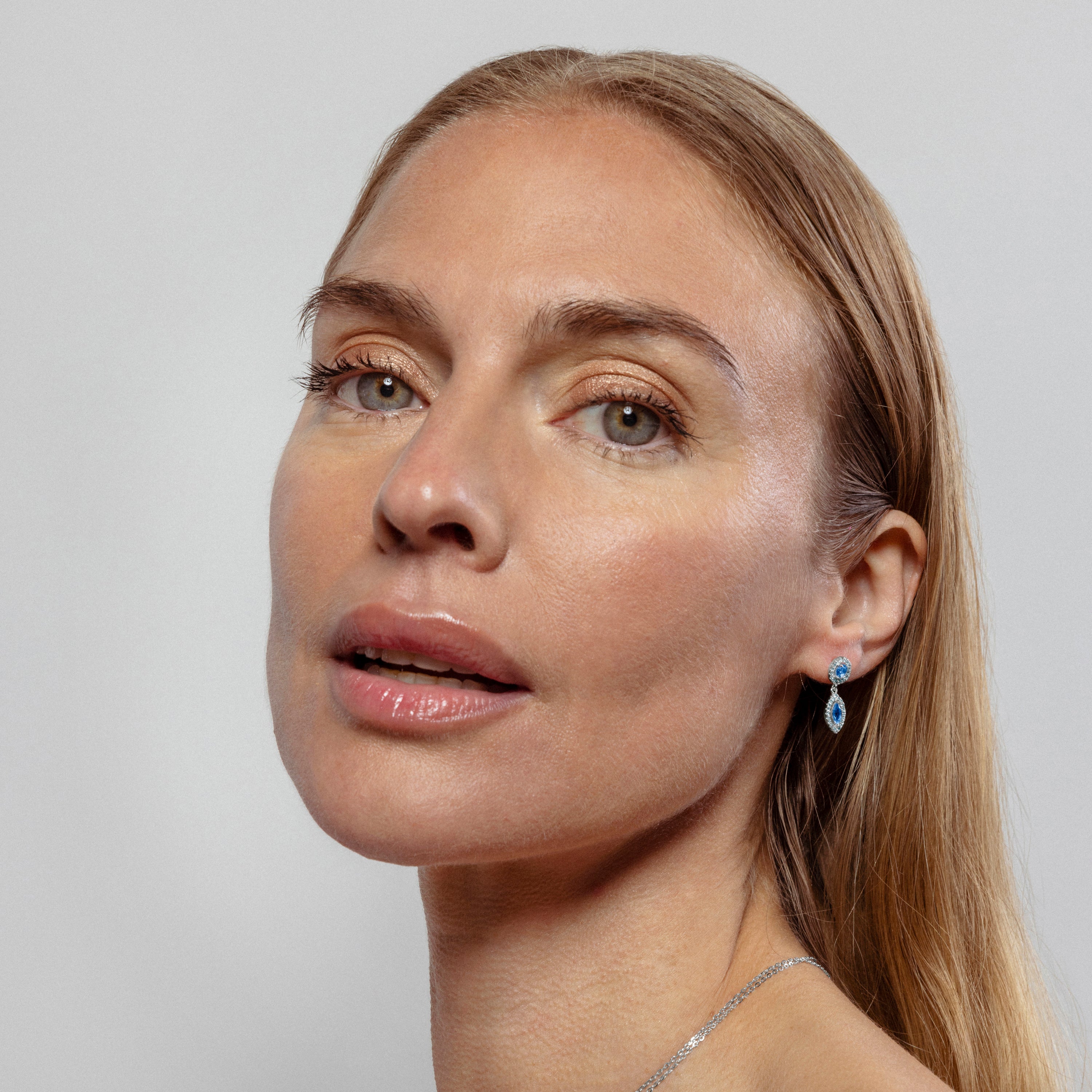 Pendientes de Plata de Ley 925 y Circonita Zafiro acabados en rodio - Ontary