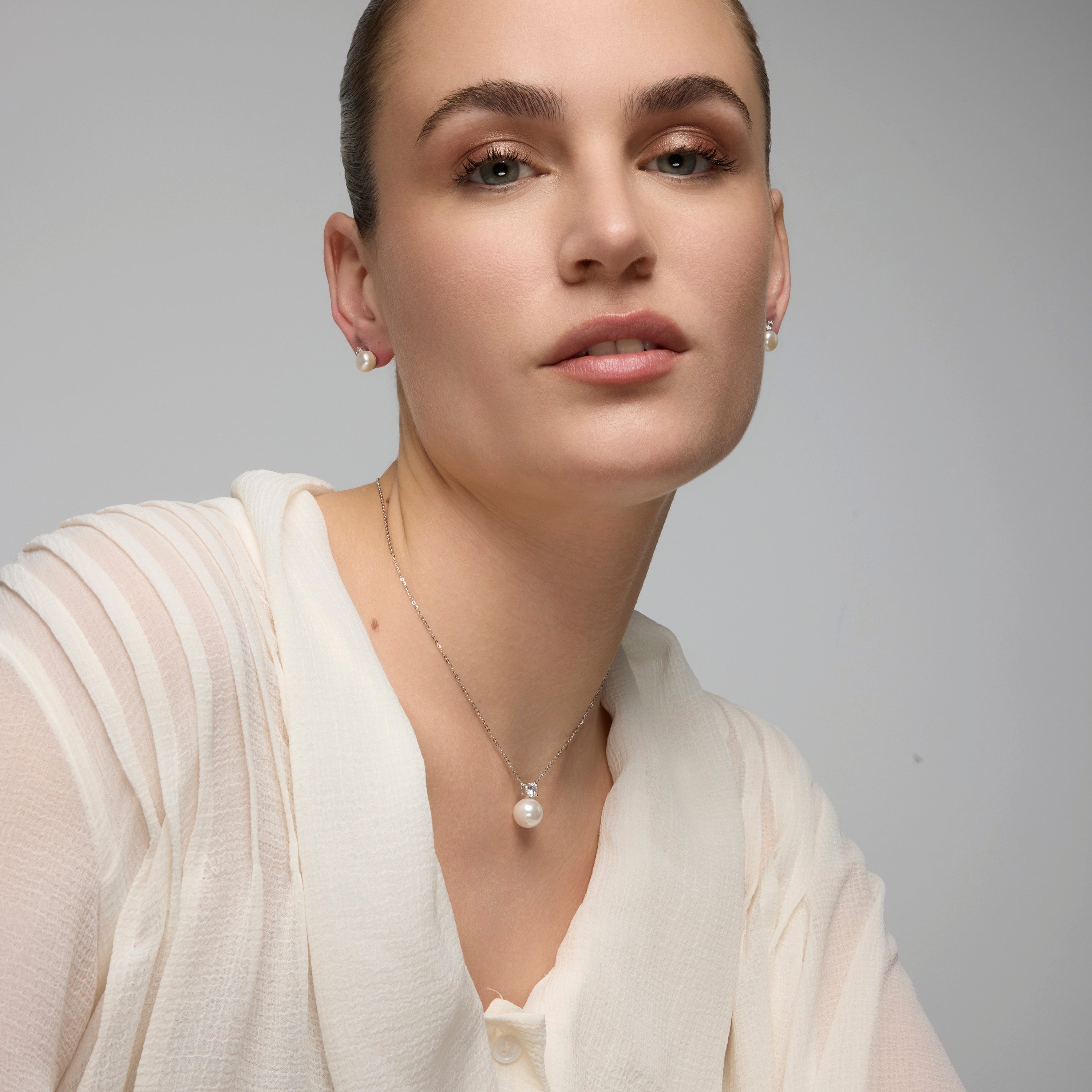 Pendientes de Plata de Ley 925 y Perla Blanca acabado rodio - Ablack