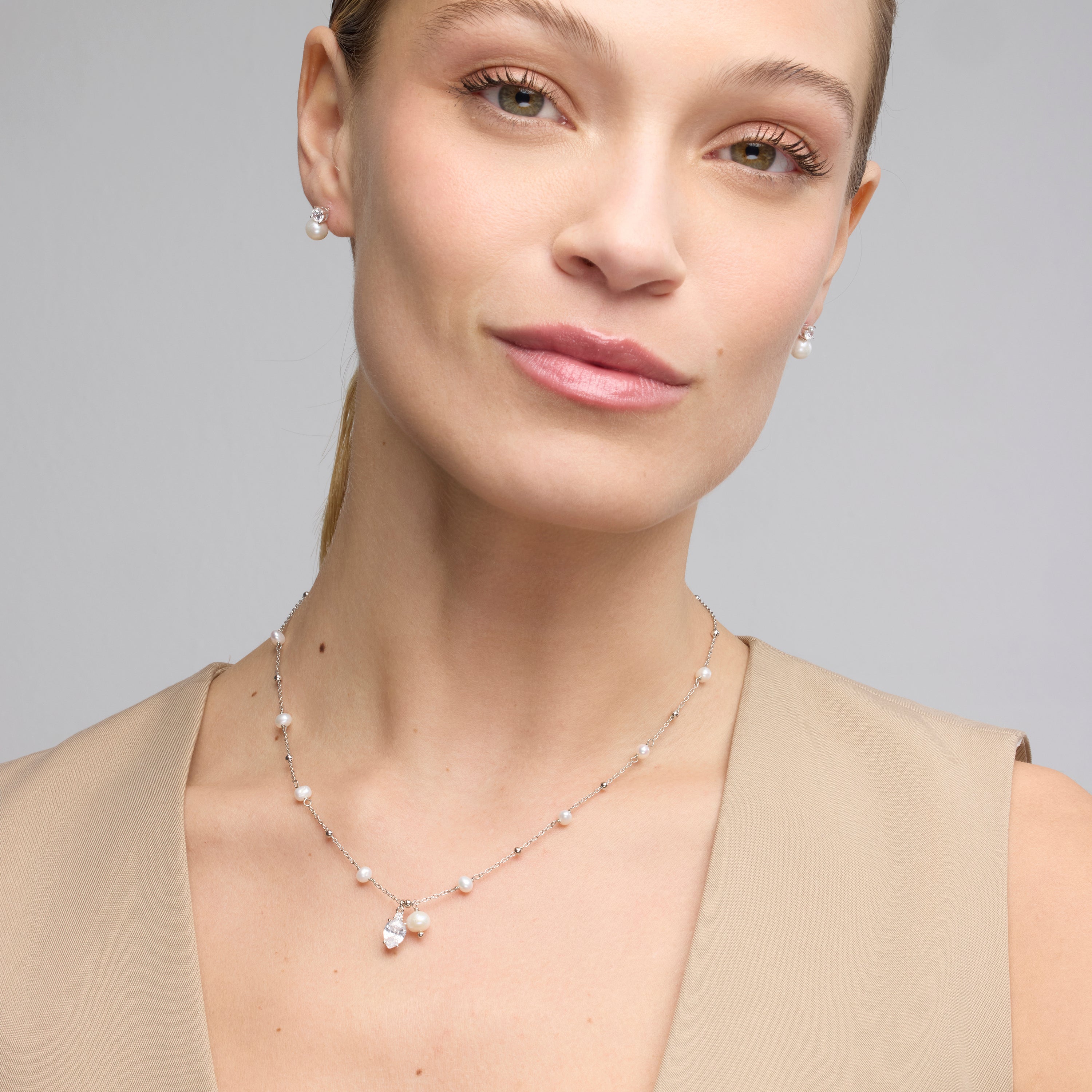 Pendientes de Plata de Ley 925 y Perla Blanca acabado rodio - Malam