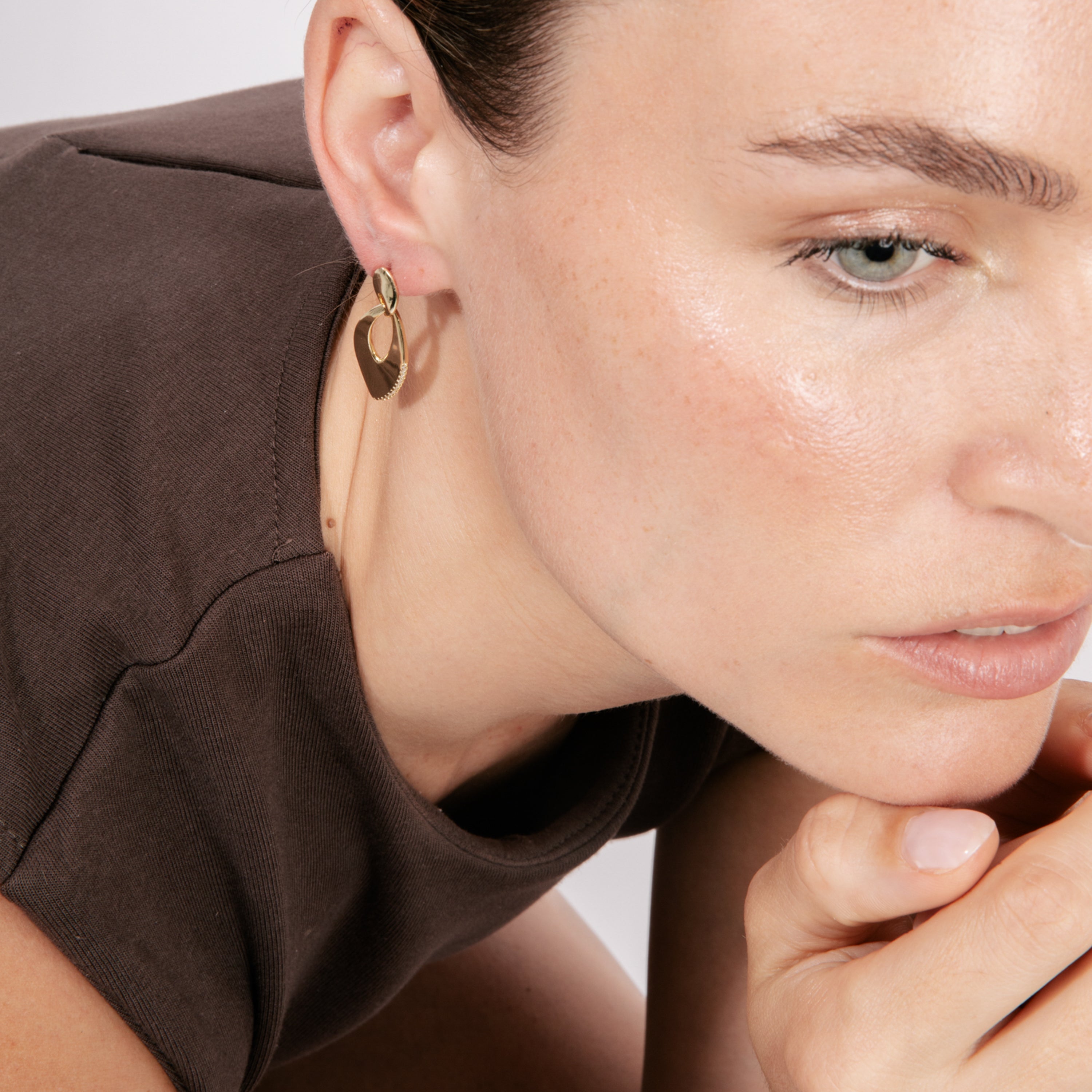 Pendientes de Plata de Ley 925 y Circonita Brillante acabado en oro amarillo 18k - Litob