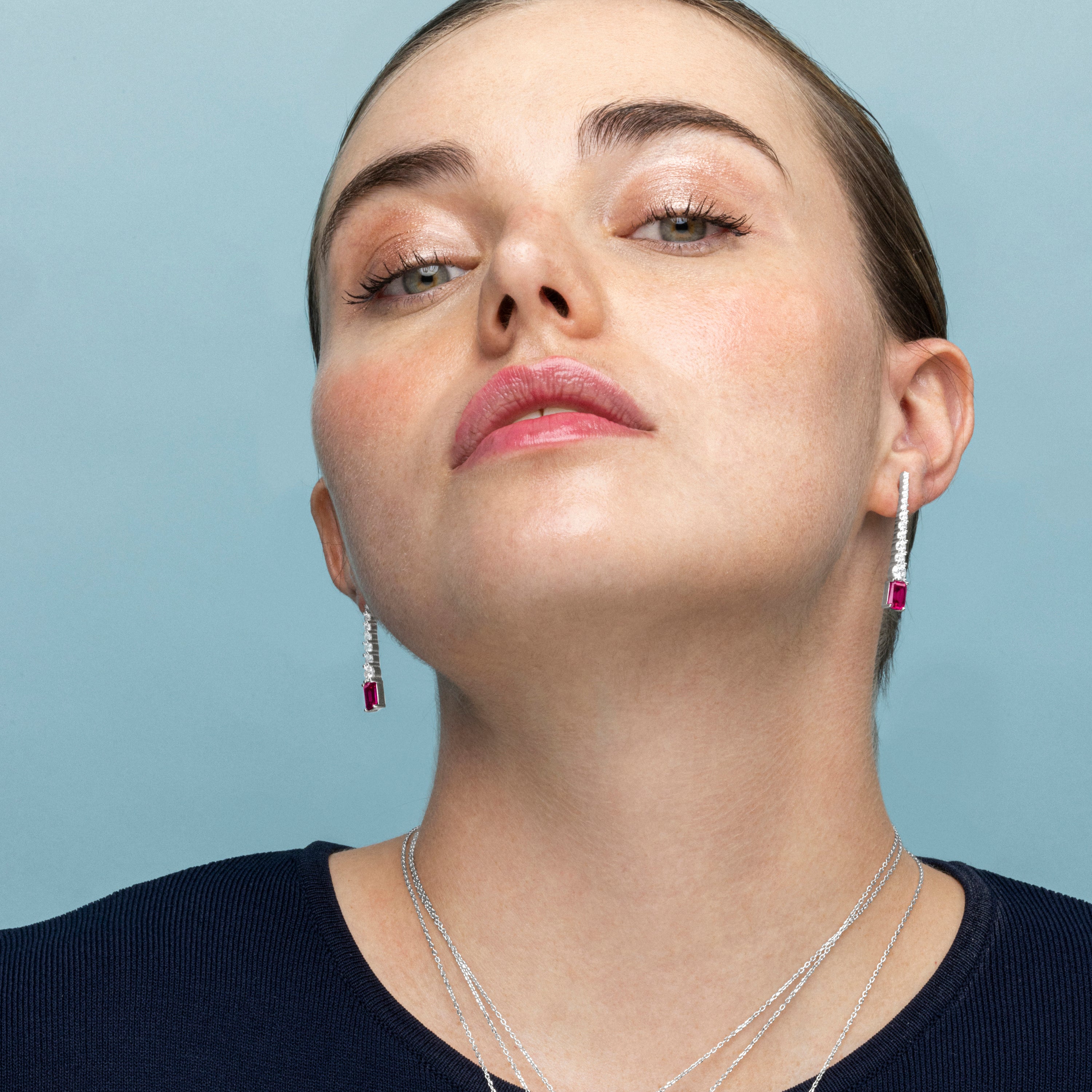 Pendientes de Plata de Ley 925 y Circonita Rubí acabado en rodio - Rako