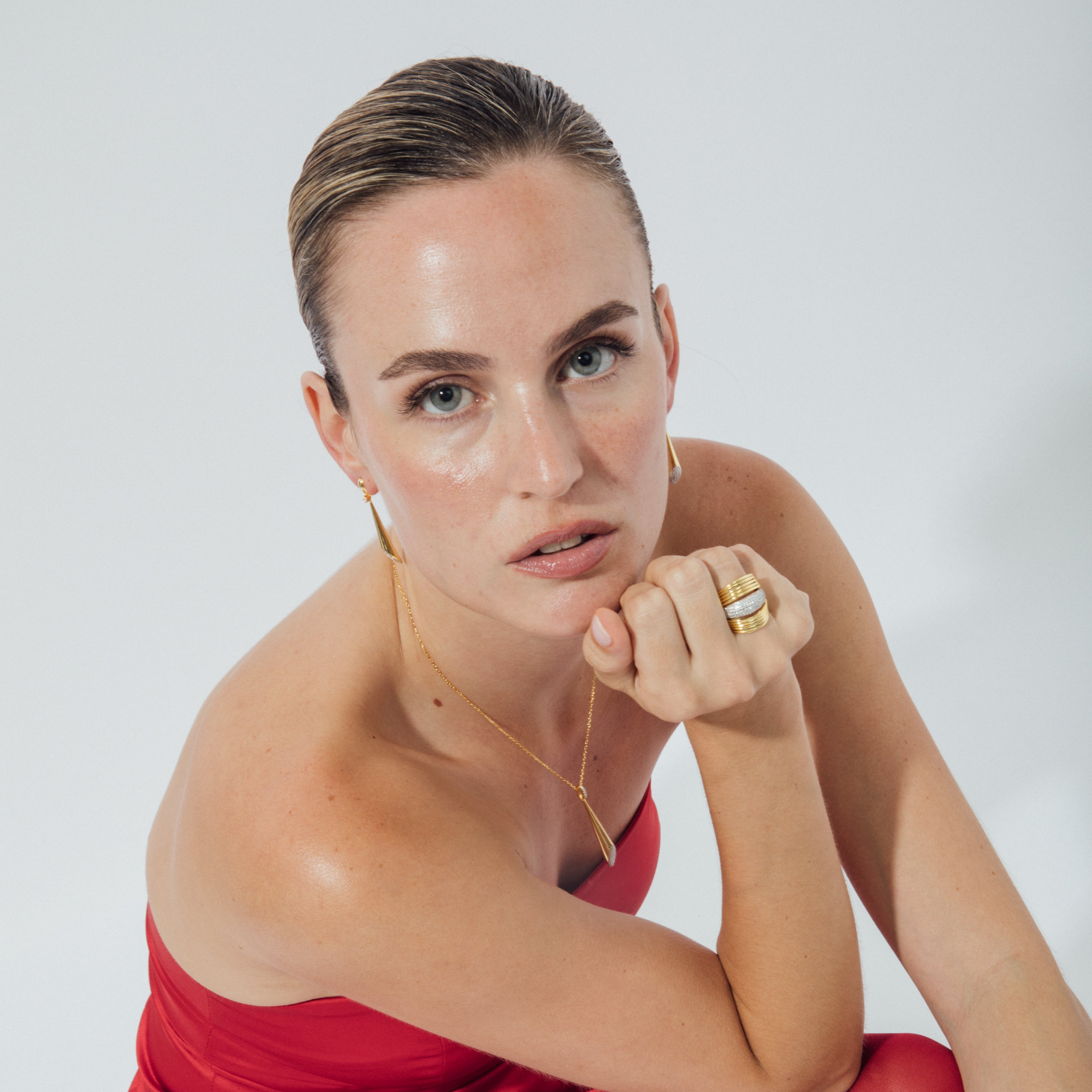 Pendientes de Plata de Ley 925 y Circonita Brillante acabado en oro amarillo 18k - Barka