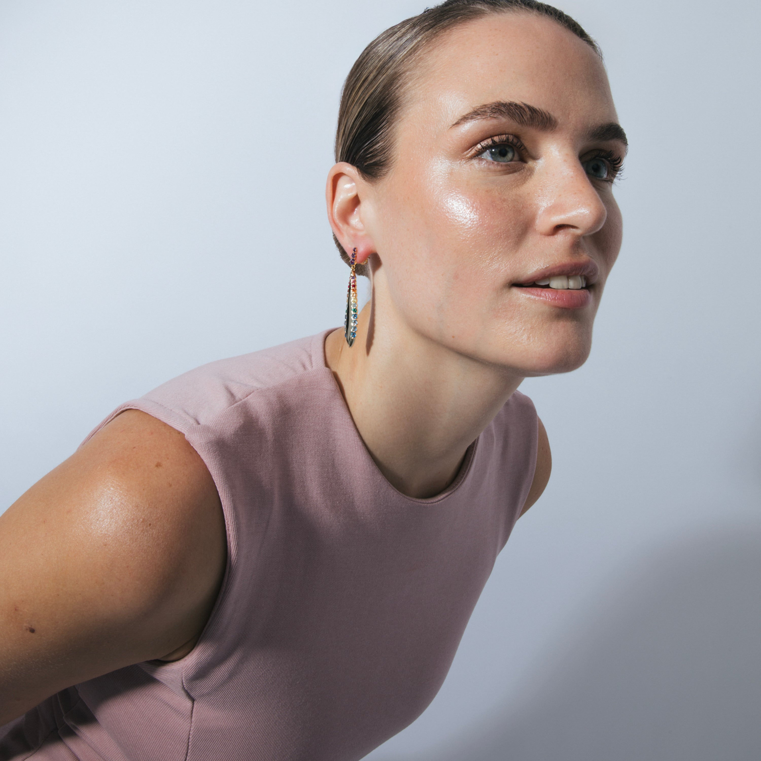 Pendientes de Plata de Ley 925 y Circonita Multicolor acabado en oro amarillo 18k - Monrew