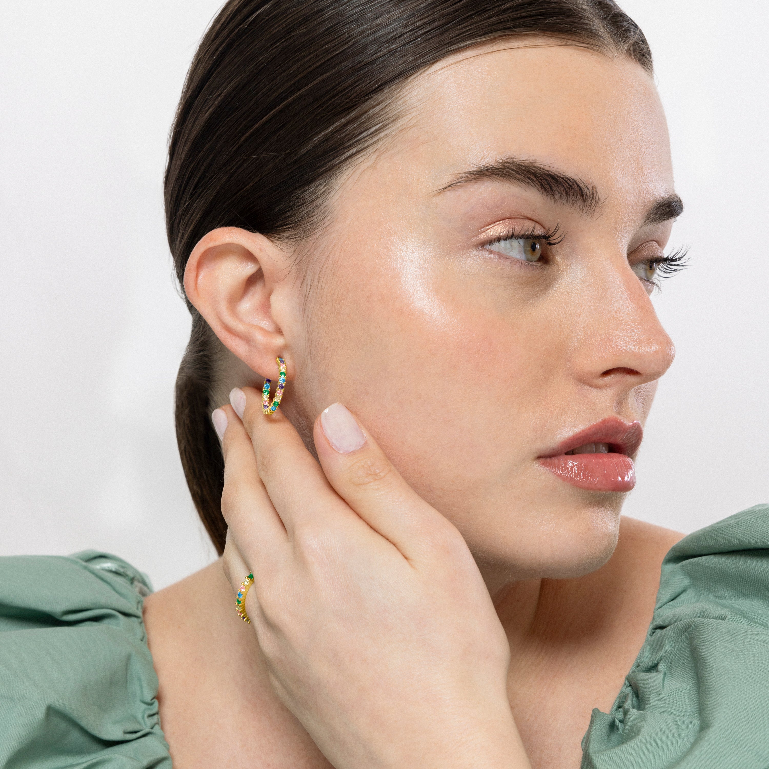 Pendientes de Plata de Ley 925 y Circonita Multicolor acabados en oro amarillo de 18k - Iotha