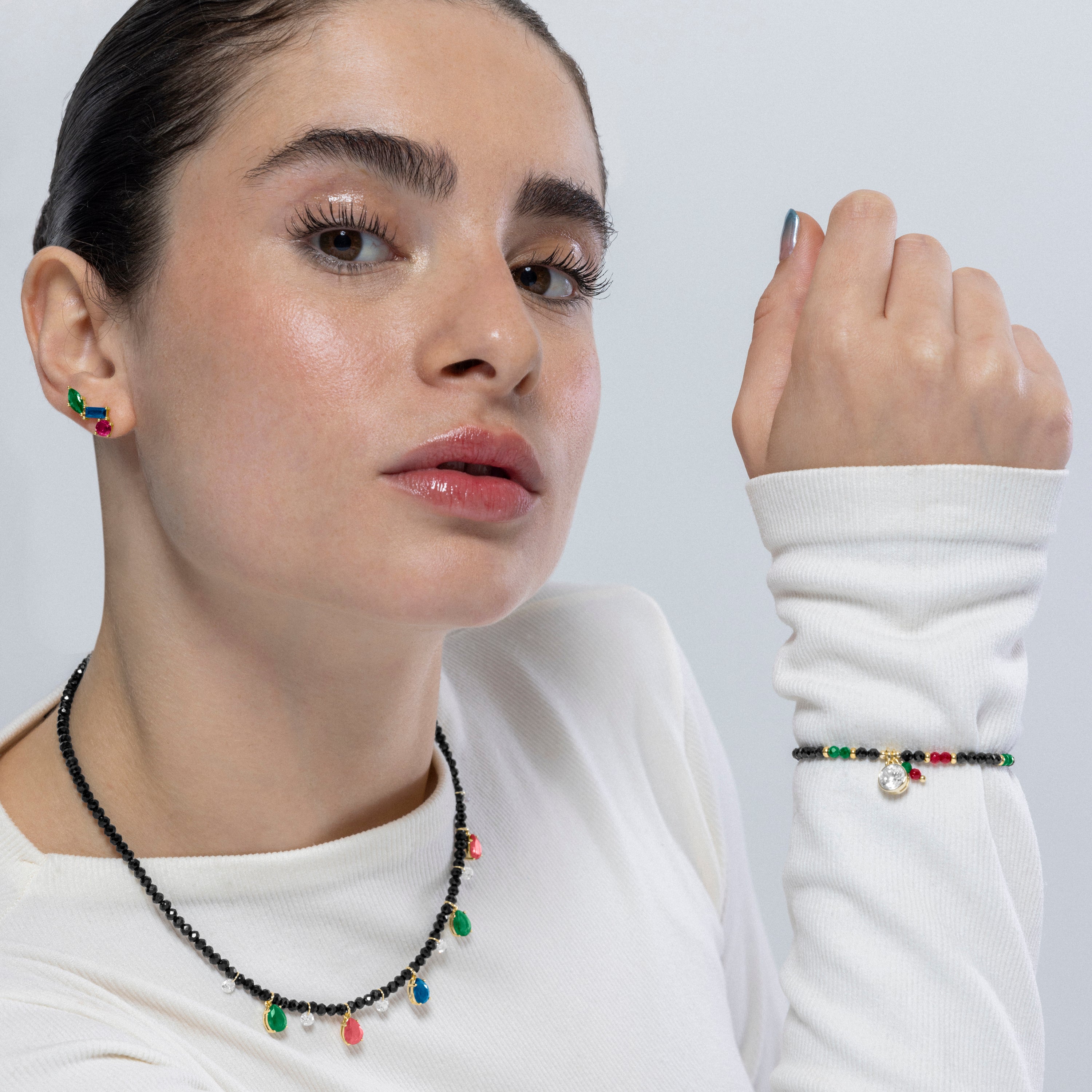 Pendientes de Plata de Ley 925 y Circonita Multicolor acabados en oro amarillo de 18k - Shion