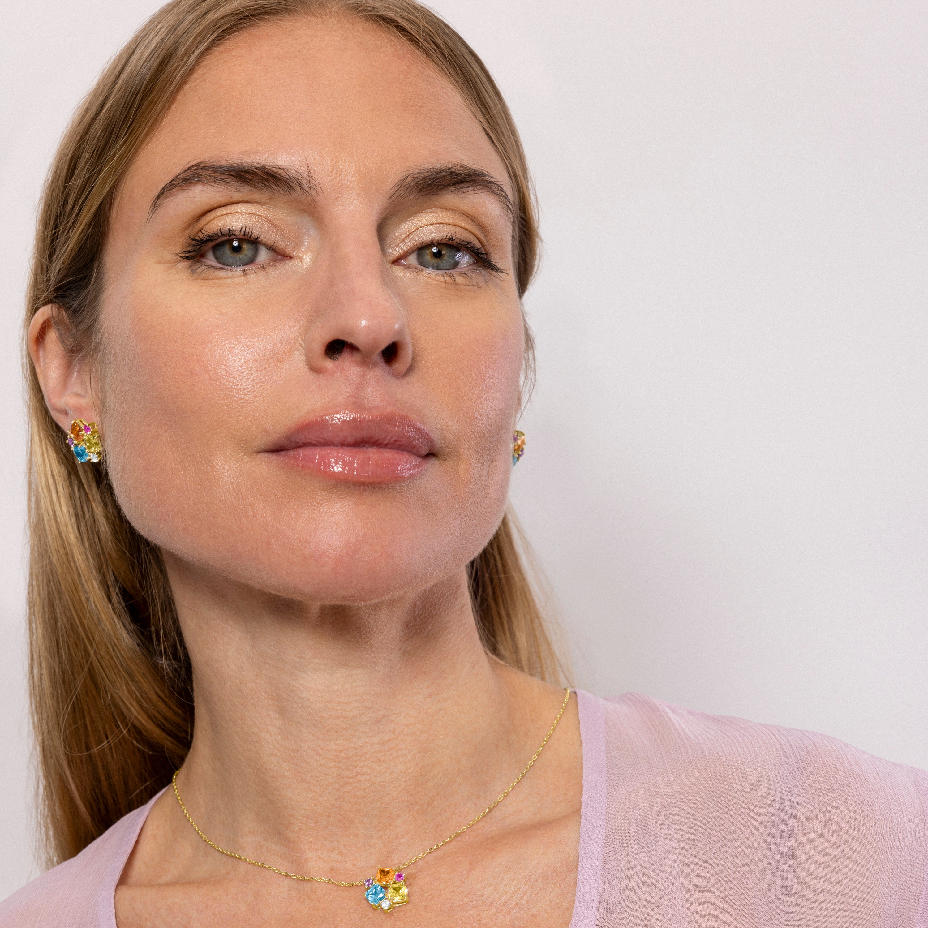 Pendientes de Plata de Ley 925 y Circonita Multicolor acabados en oro amarillo de 18k - Dairen