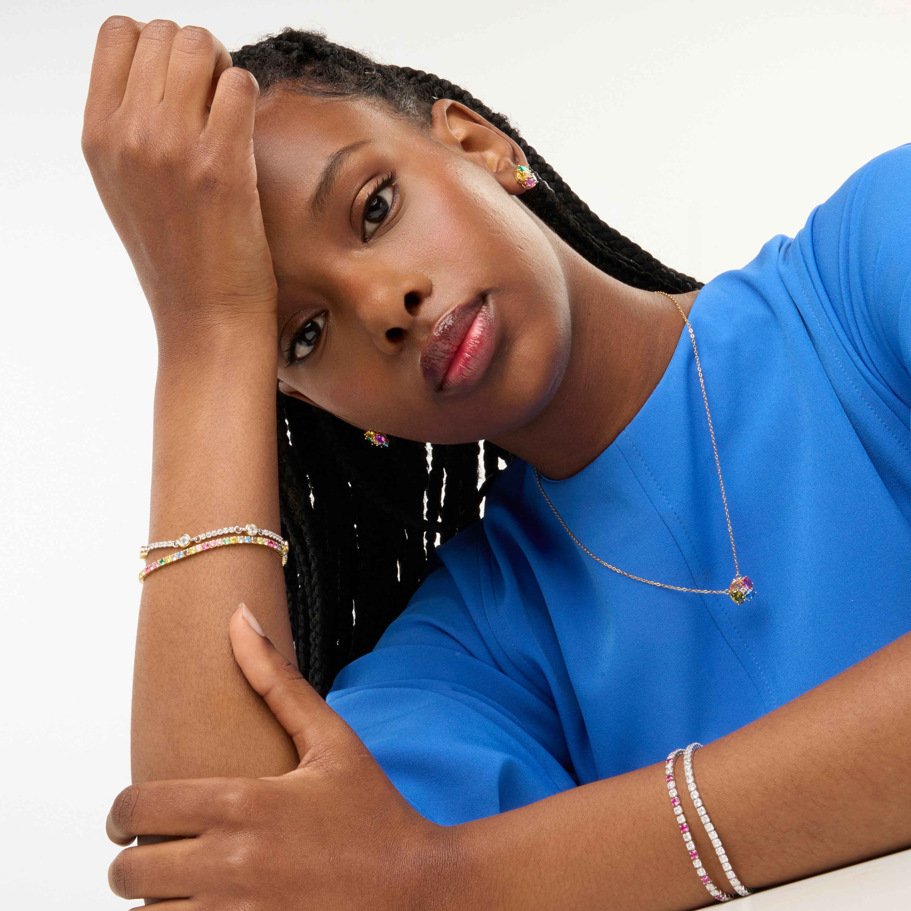 Pendientes de Plata de Ley 925 y Cuarzo Hidrotermal Multicolor acabados en oro amarillo de 18k - Itrio