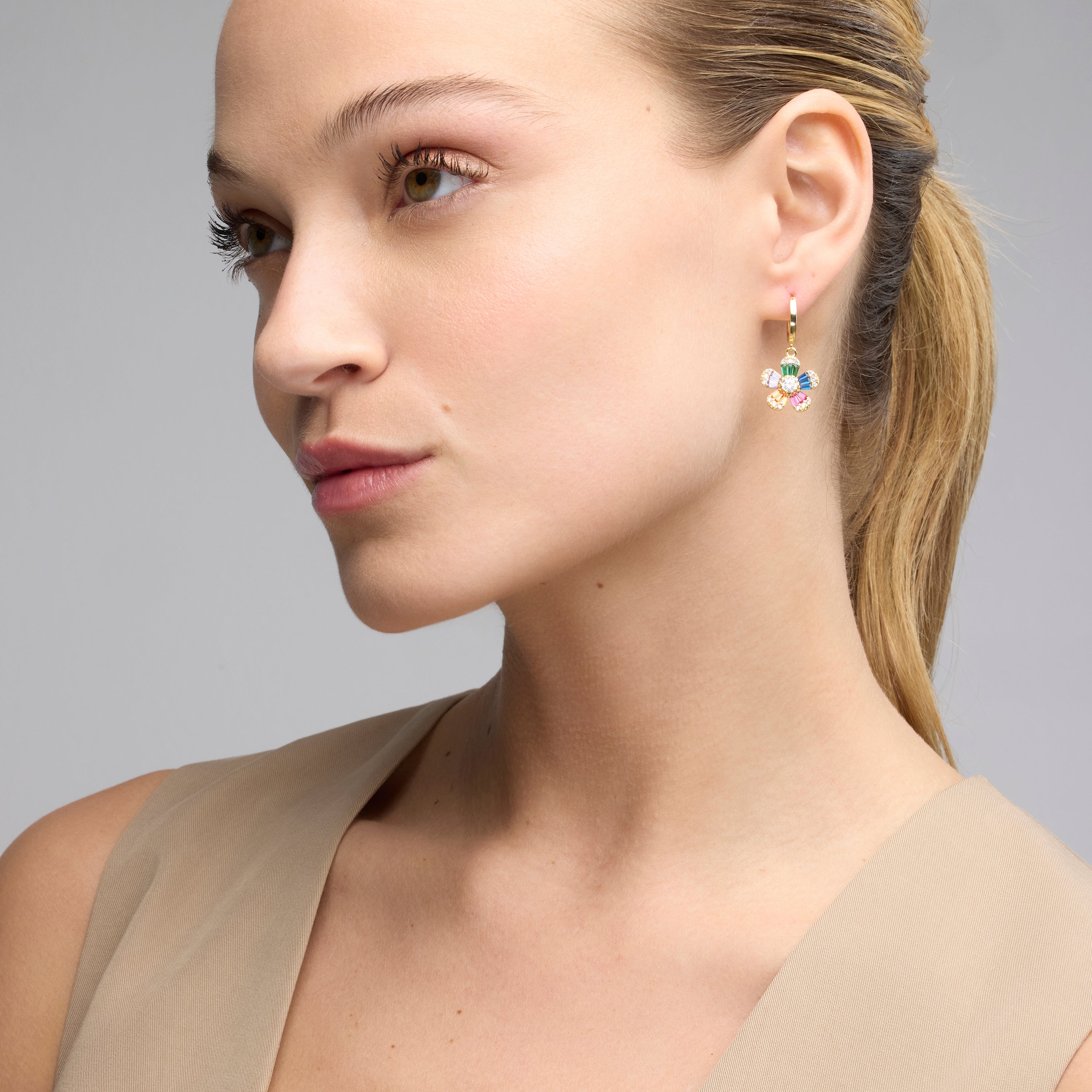 Pendientes de Plata de Ley 925 y Circonita Multicolor acabado oro amarillo de 18k - Biur